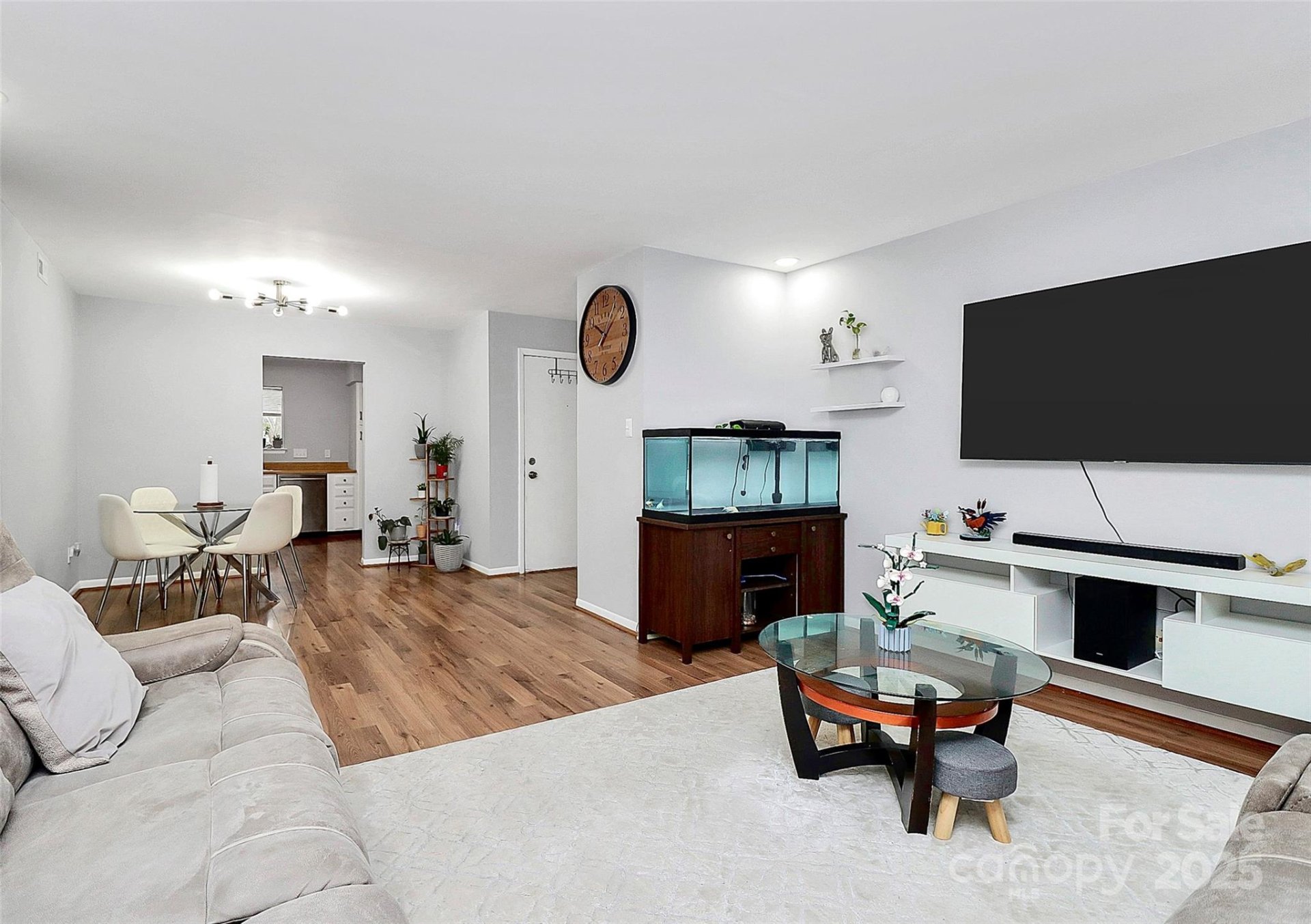 2900 Heathstead Place