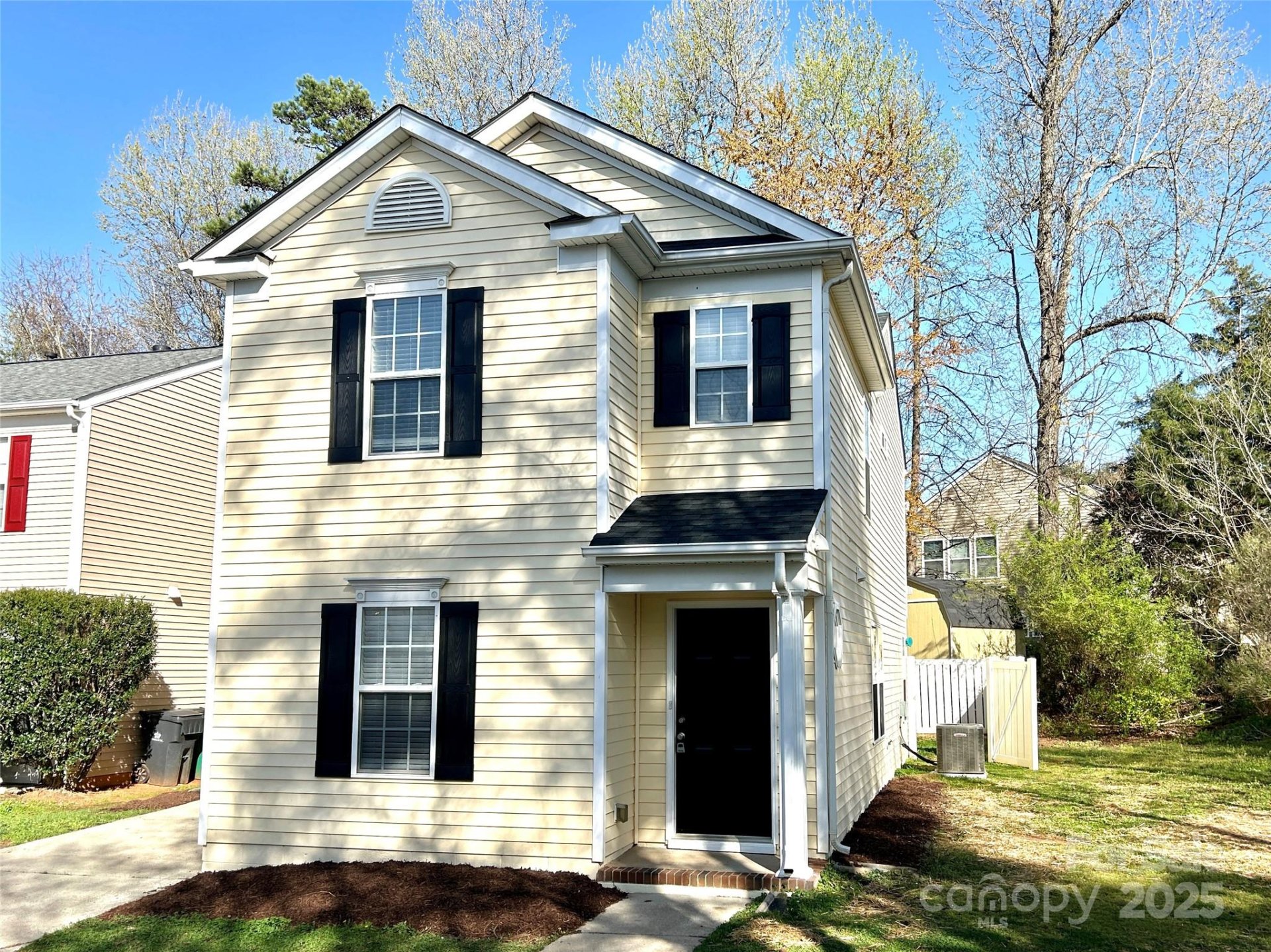 Property image 2 at 7702 Brisbane Court, Charlotte, NC 28215