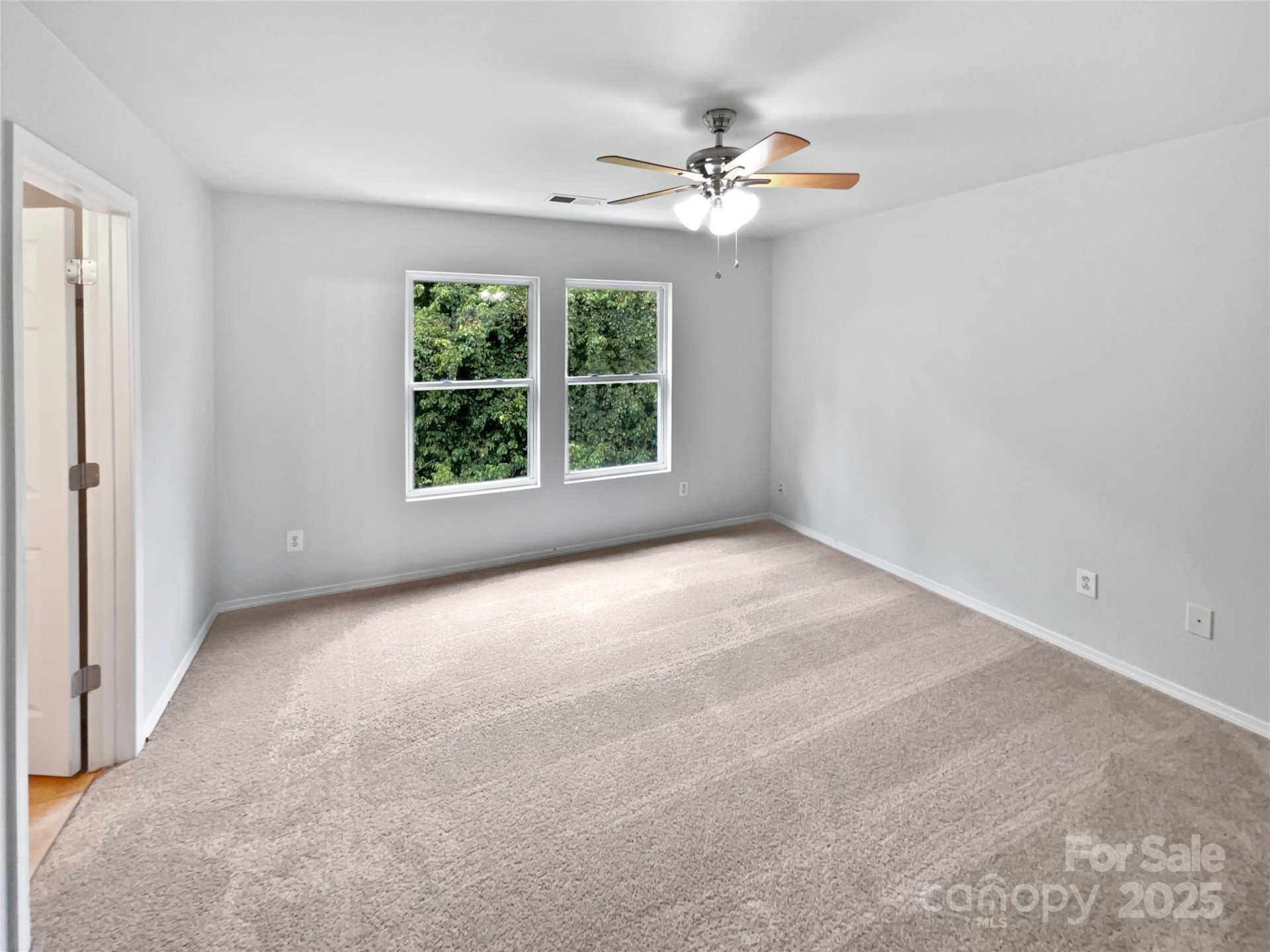 Property image 5 at 8353 Ainsworth Street, Charlotte, NC 28216