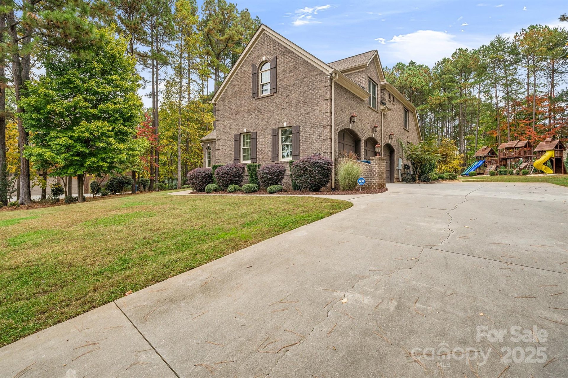 Property image 4 at 472 Barber Loop, Mooresville, NC 28117