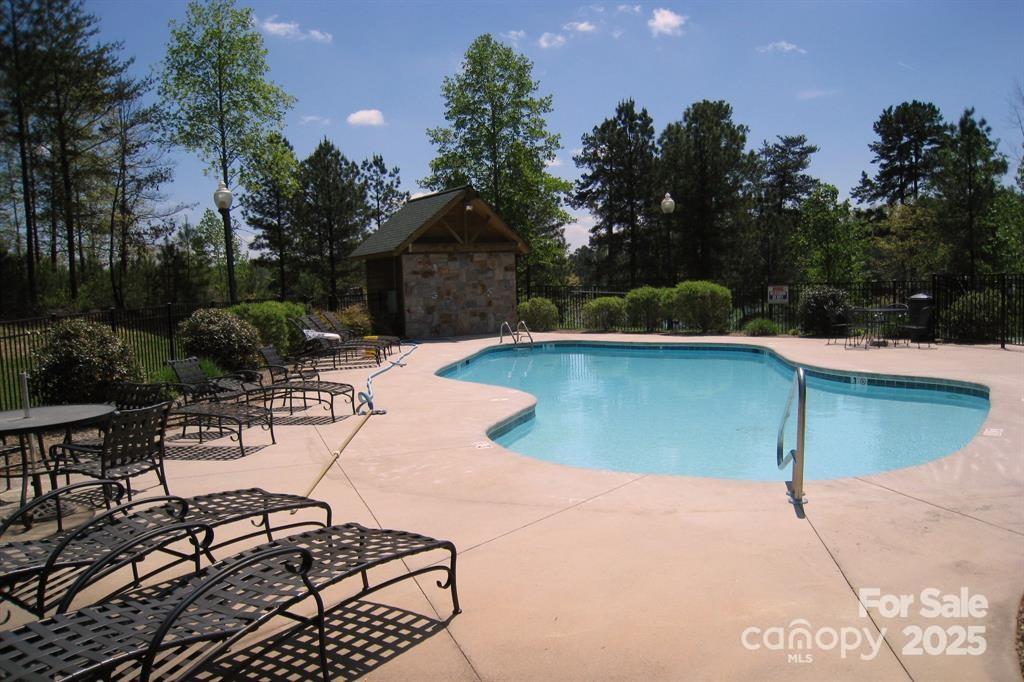 Property image 3 at 5200 Port Lane, Granite Falls, NC 28630