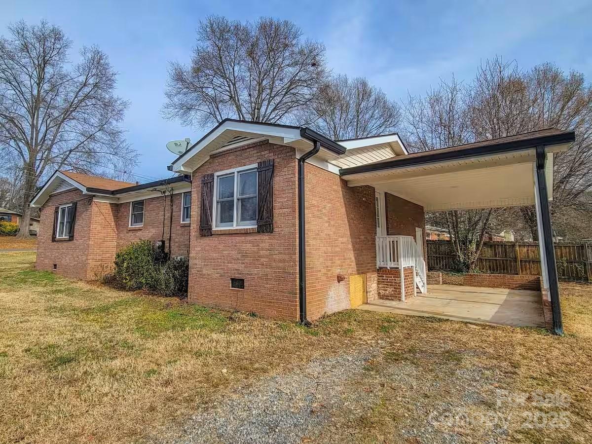 Property image 2 at 1007 Little John Trail, Kannapolis, NC 28081