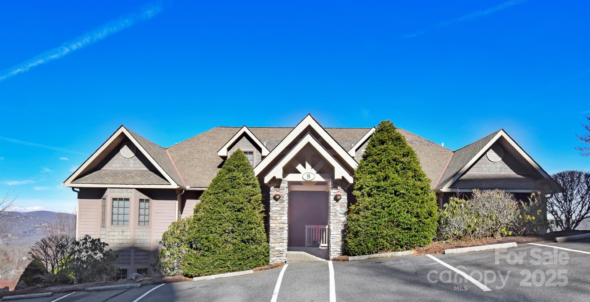 Property image 3 at 228 Pleasant View Boulevard, Sugar Mountain, NC 28604