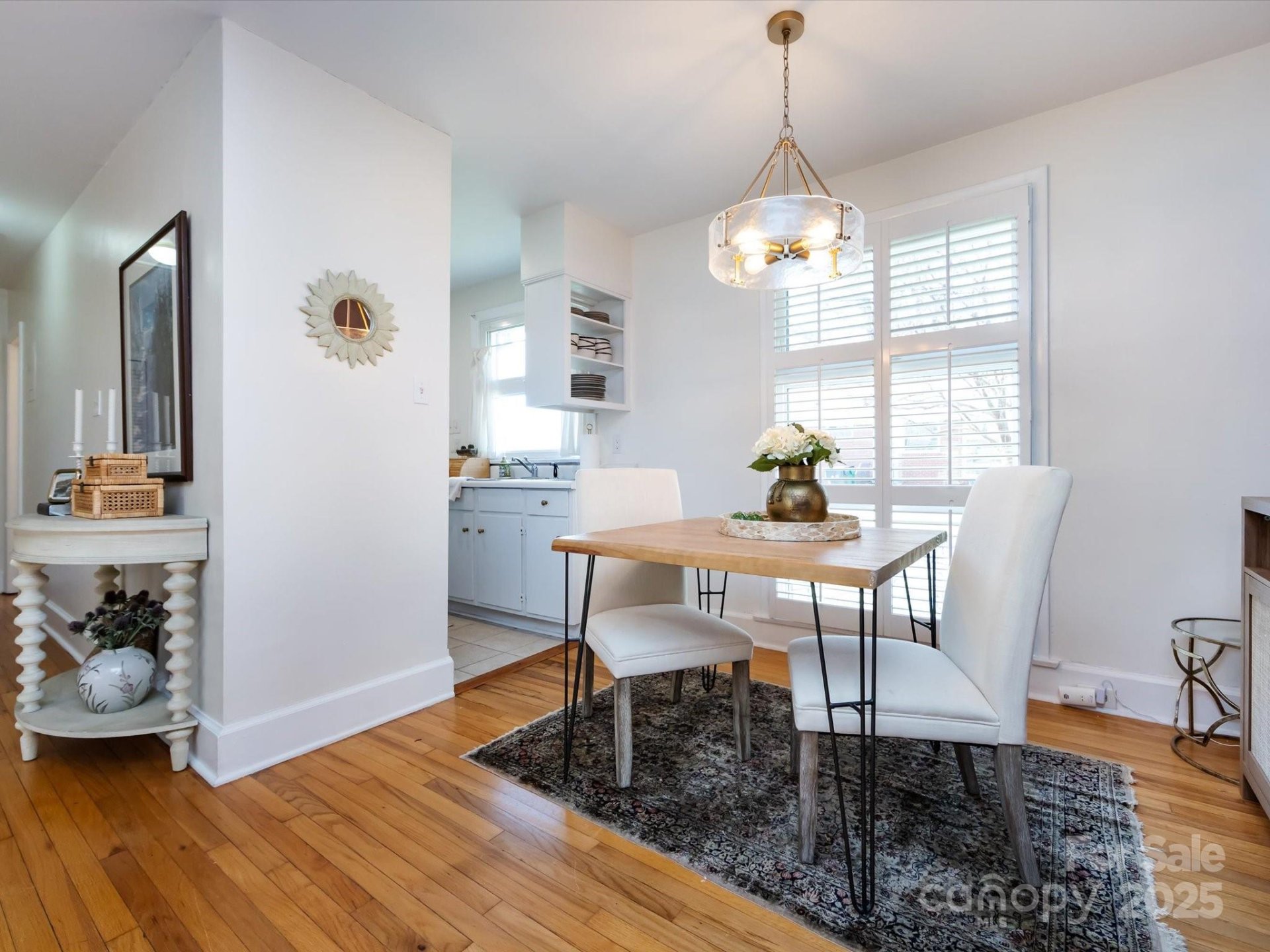 Property image 3 at 4310 Randolph Road, Charlotte, NC 28211