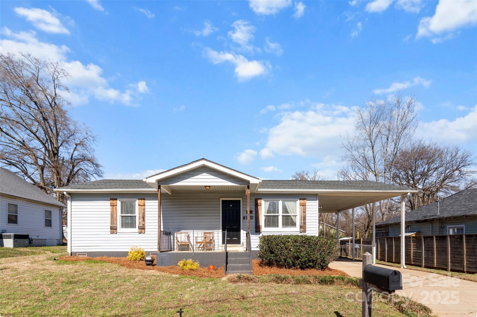 Property image 1 at 909 Laye Street, Belmont, NC 28012