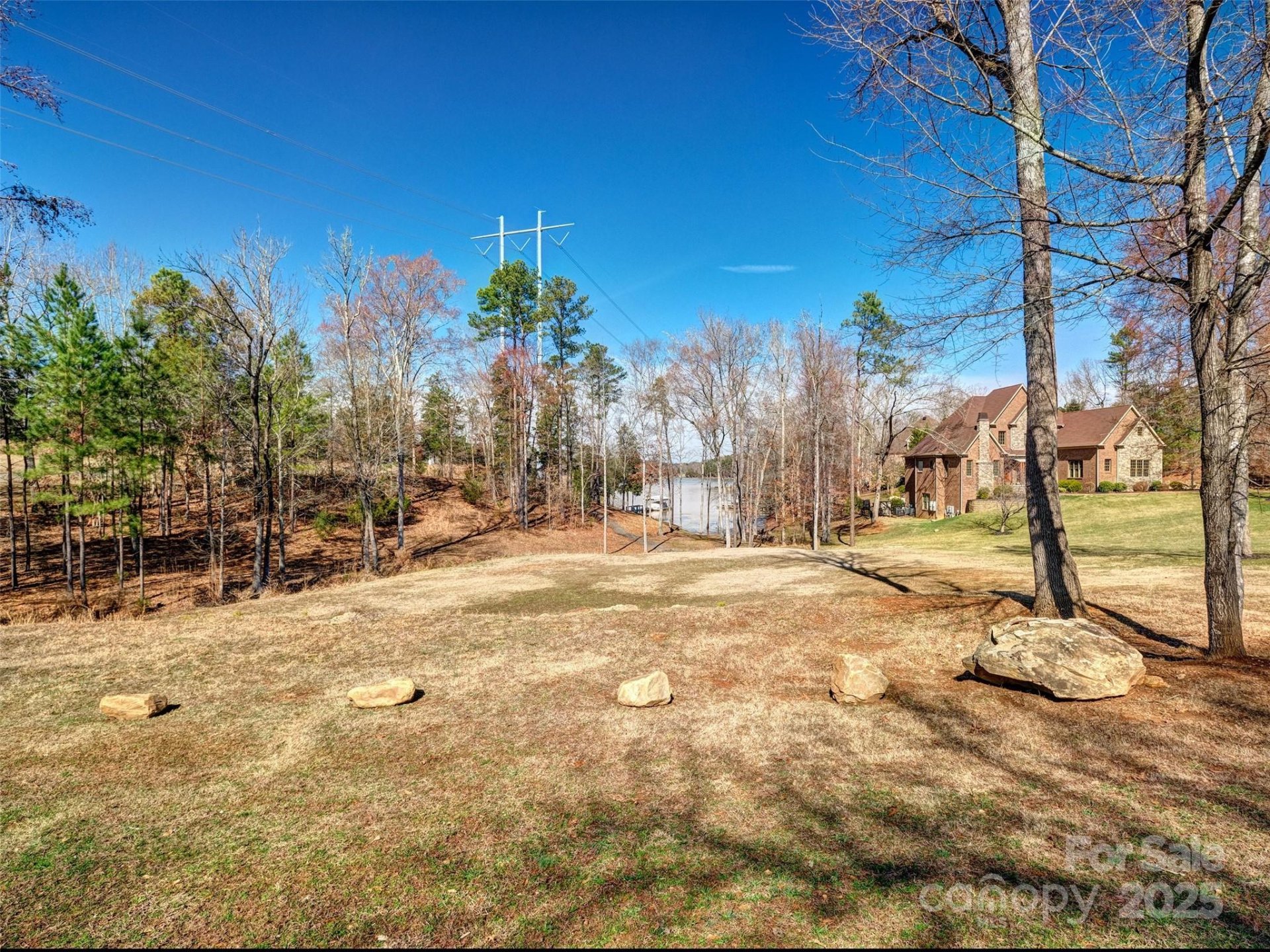 Property image 3 at 805 Cooks Cove Ridge, Lake Wylie, SC 29710