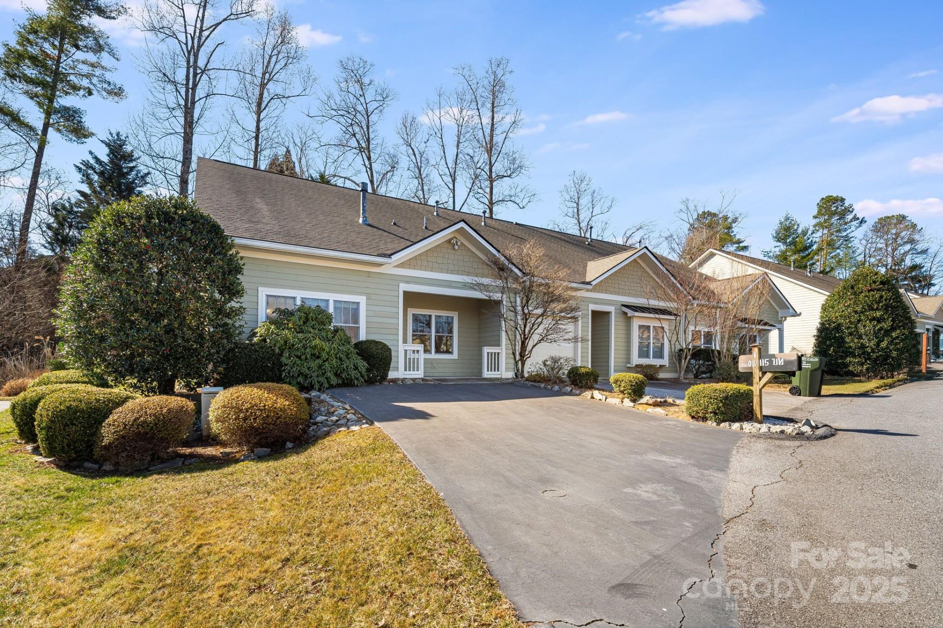 Property image 3 at 19 Fox Briar Drive, Fletcher, NC 28732