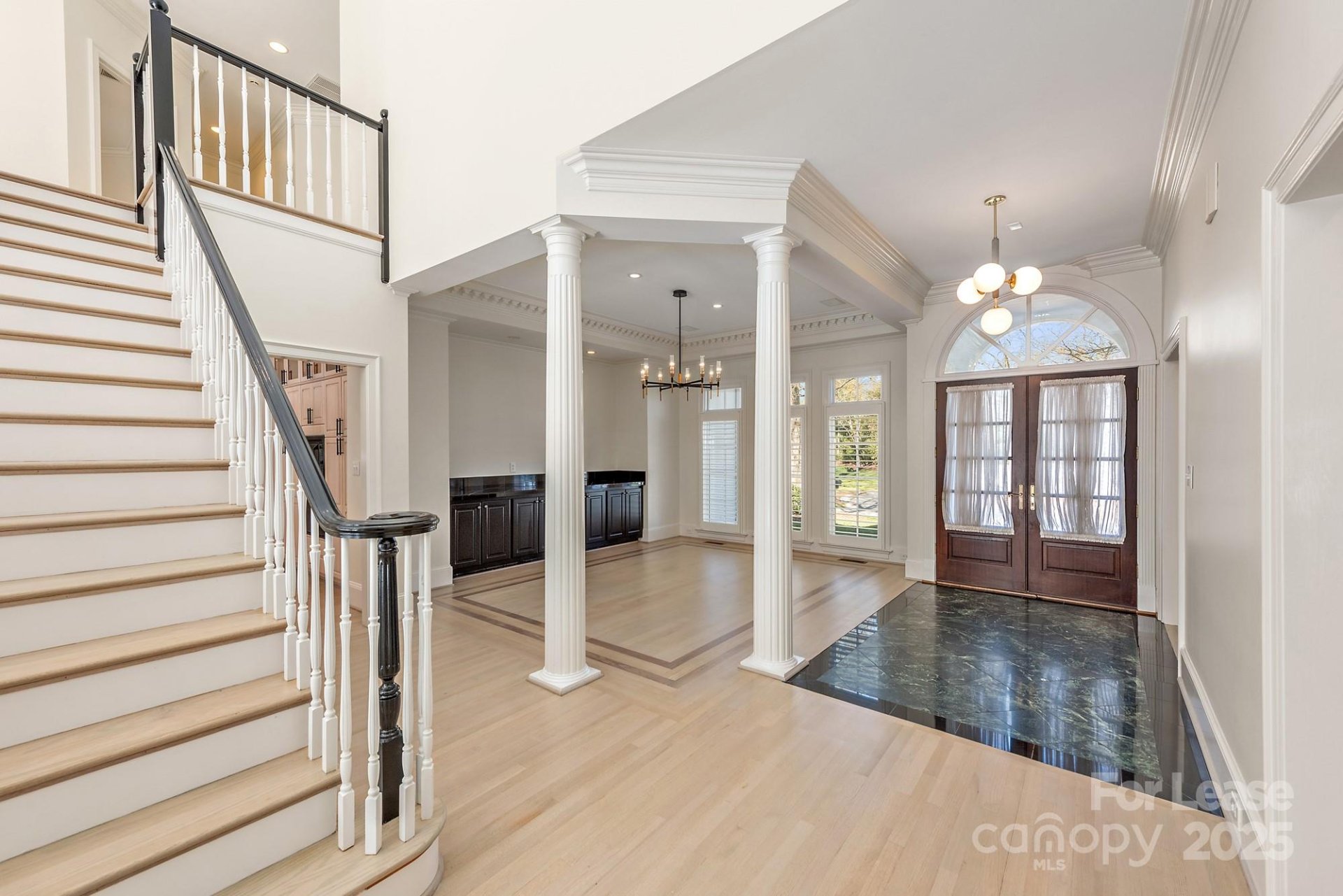 Property image 5 at 4545 Fox Brook Lane, Charlotte, NC 28211