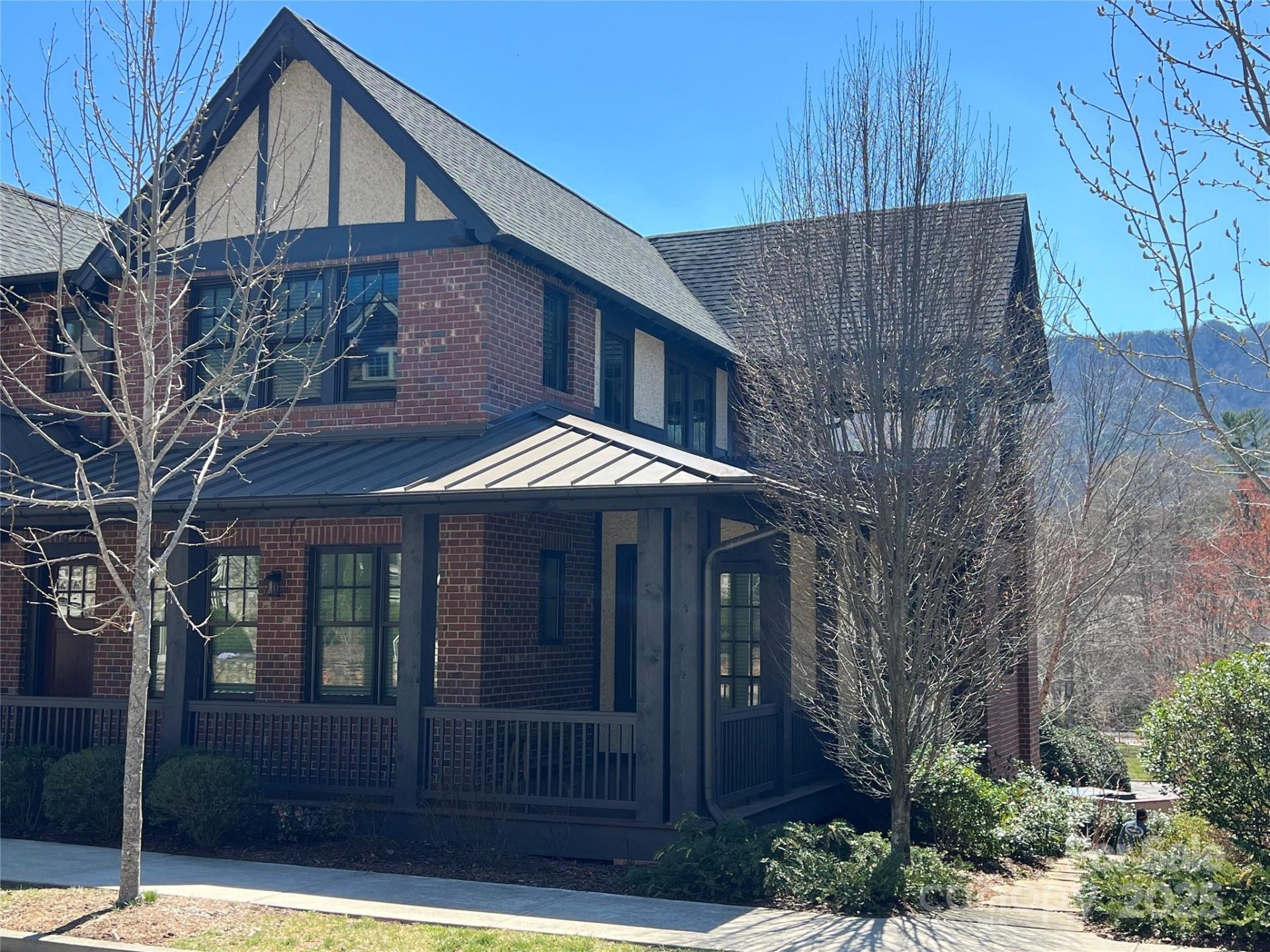 Property image 1 at 11 Fitzgerald Road, Black Mountain, NC 28711