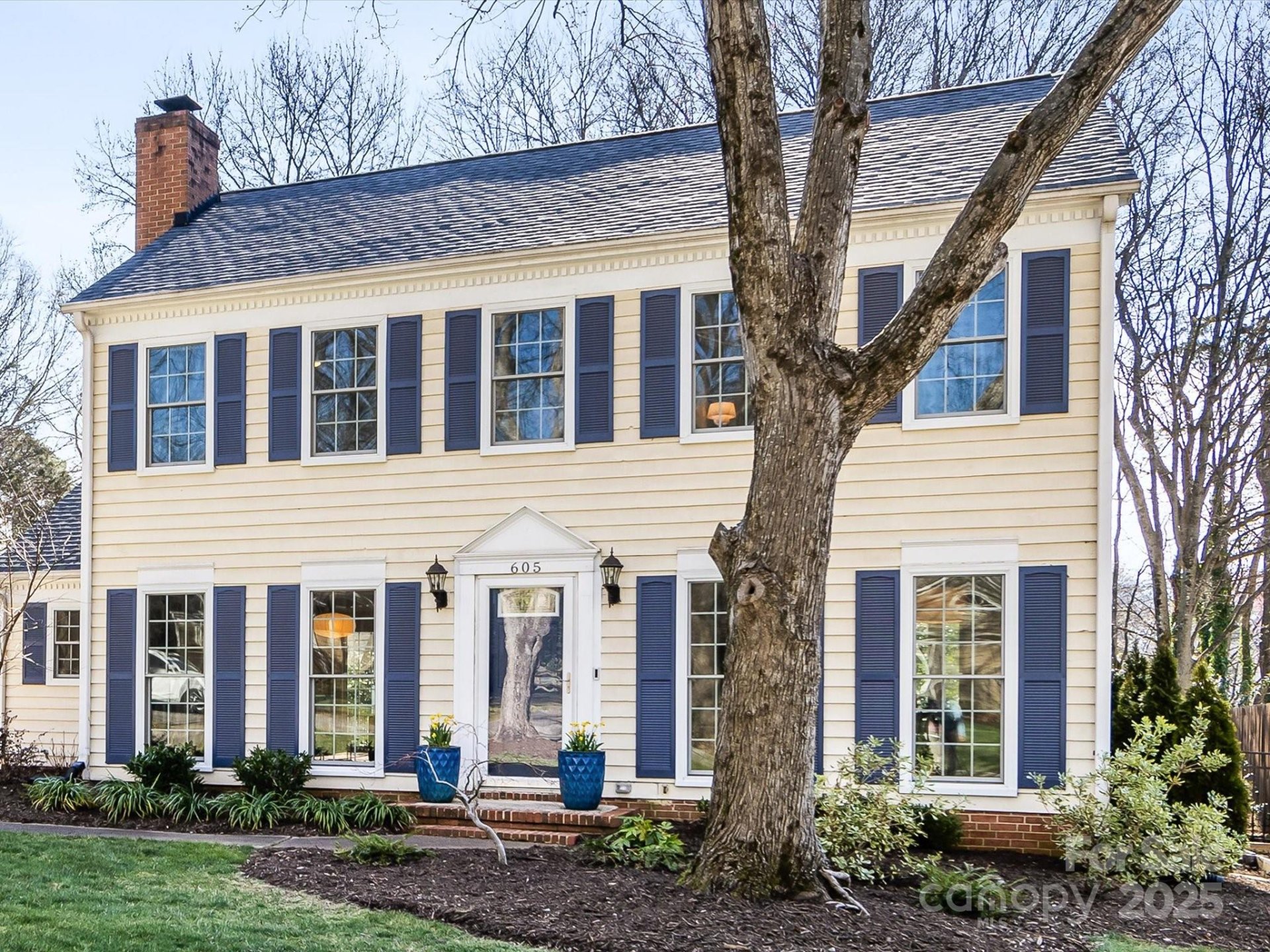 Property image 1 at 605 Heathermoor Court, Charlotte, NC 28209