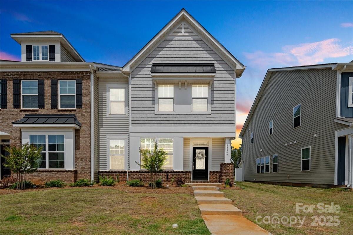 13044 Cottage Crest Lane