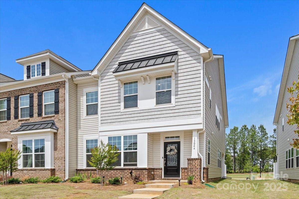 Property image 2 at 13044 Cottage Crest Lane, Charlotte, NC 28273