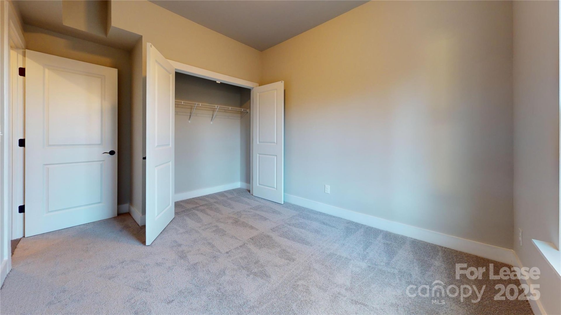 Property image 3 at 4114 Salient Street, Charlotte, NC 28205
