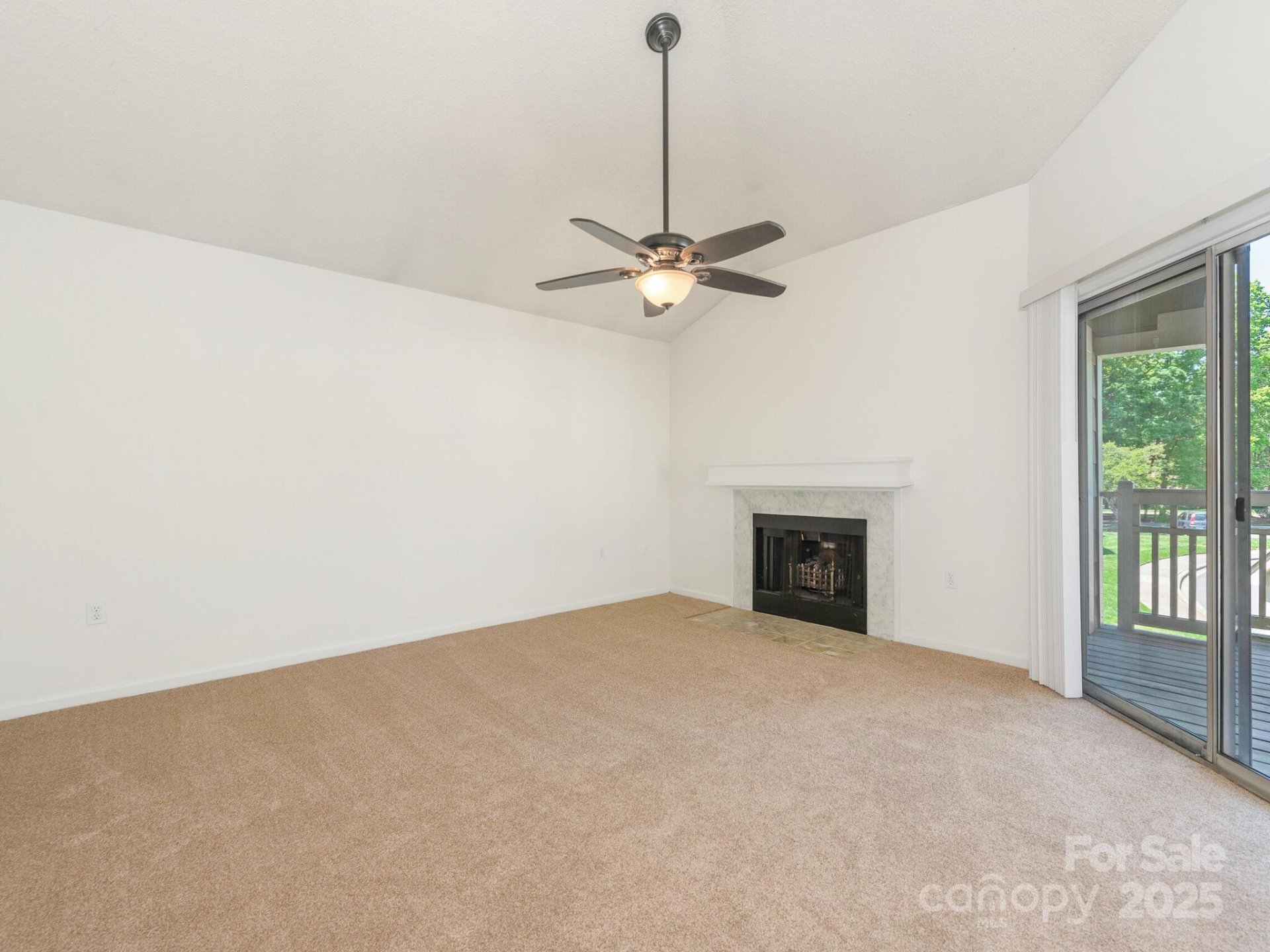 Property image 5 at 5011 Sharon Road, Charlotte, NC 28210