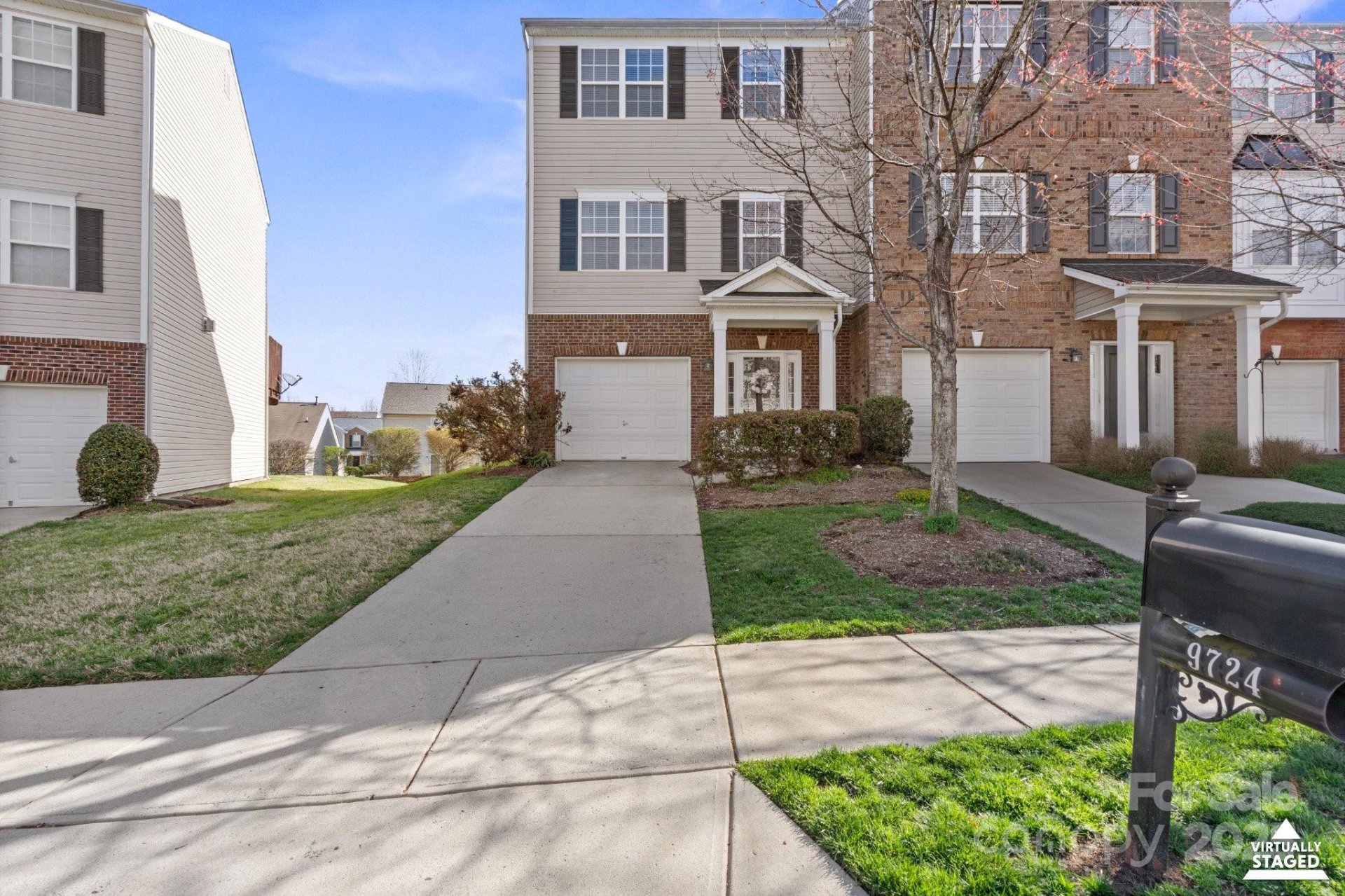 Property image 2 at 9724 Walkers Glen Drive, Concord, NC 28027