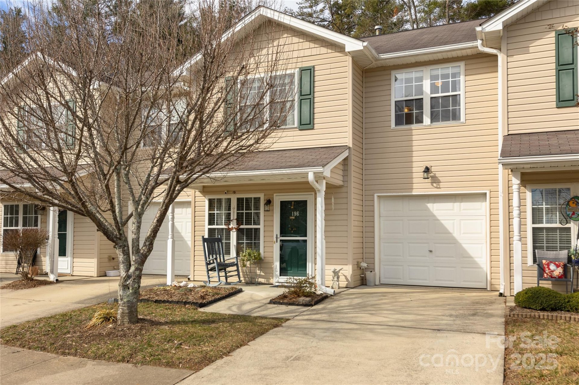 196 Farington Circle
