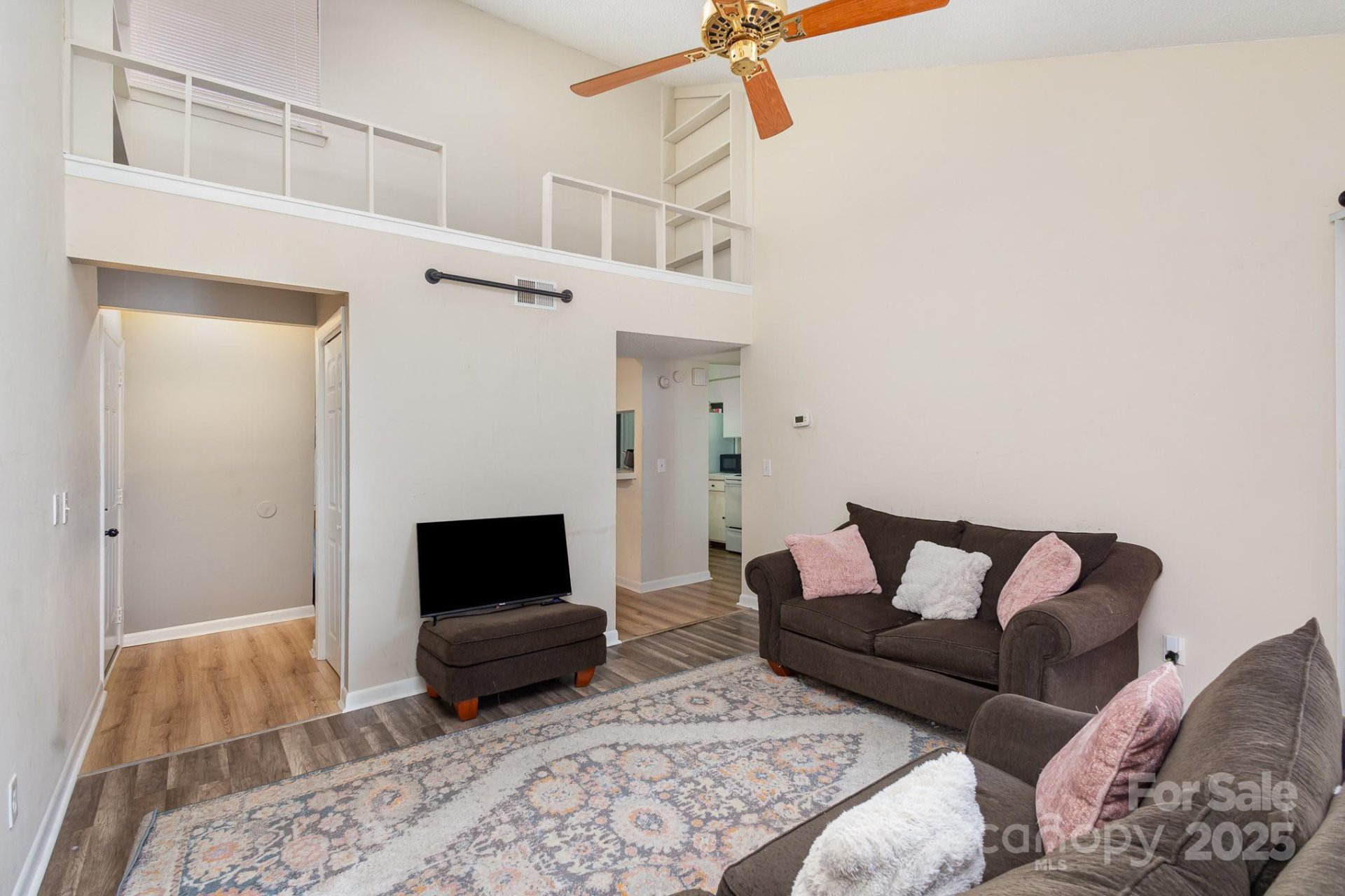 Property image 3 at 4400 Sharon Chase Drive, Charlotte, NC 28215