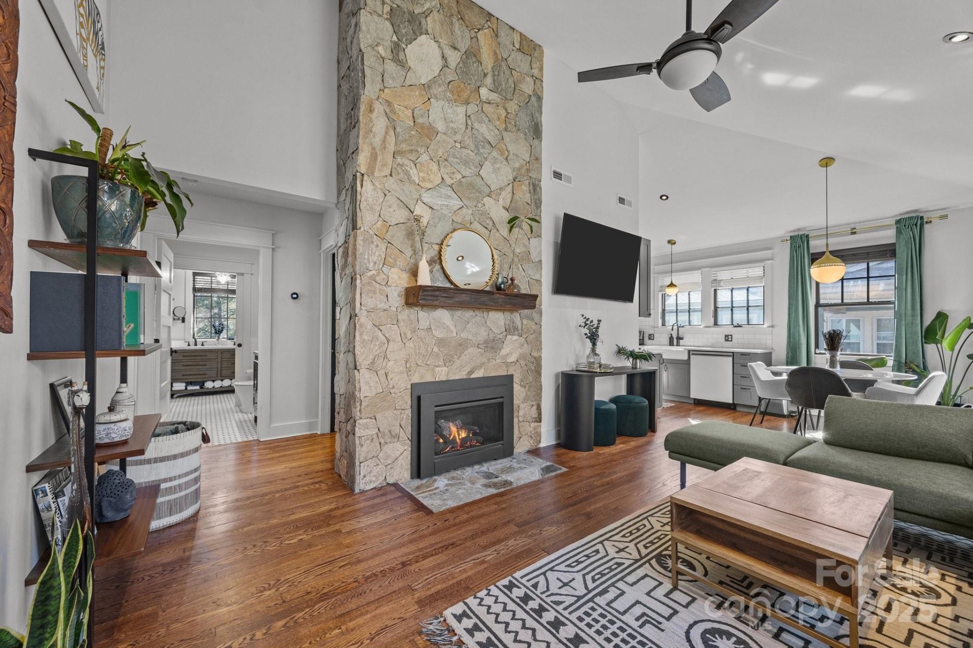 Property image 4 at 58 Trotter Place, Asheville, NC 28806