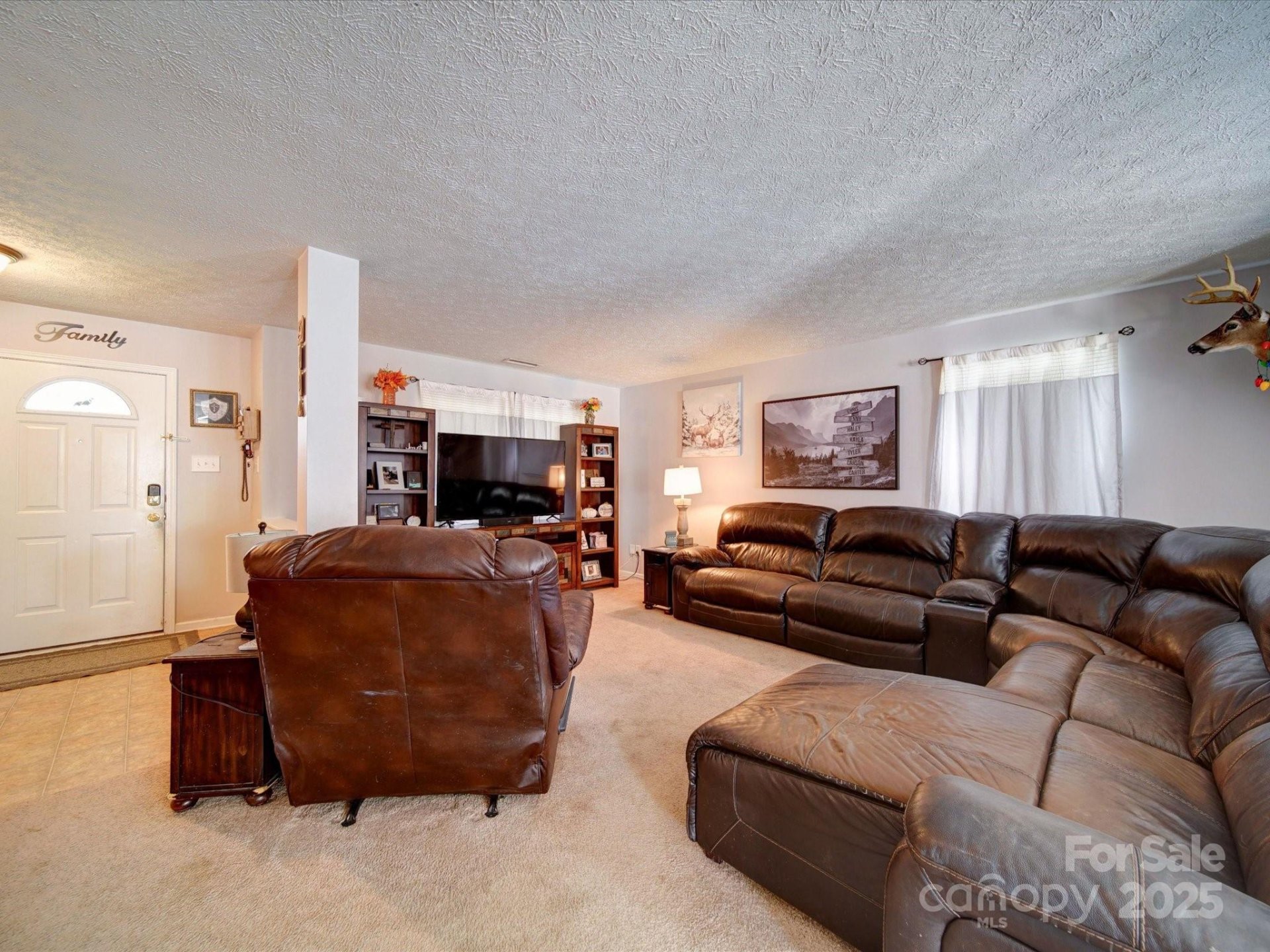 Property image 4 at 3841 Shasta Circle, Clover, SC 29710