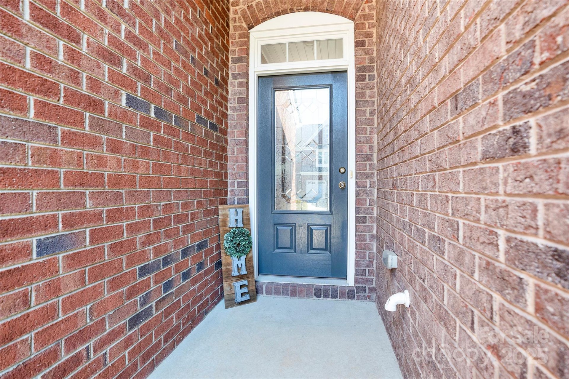 Property image 2 at 105 Clarendon Street, Mooresville, NC 28117