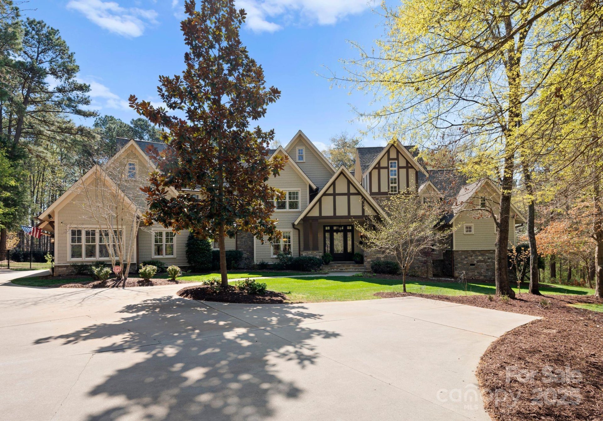 13215 Claysparrow Road