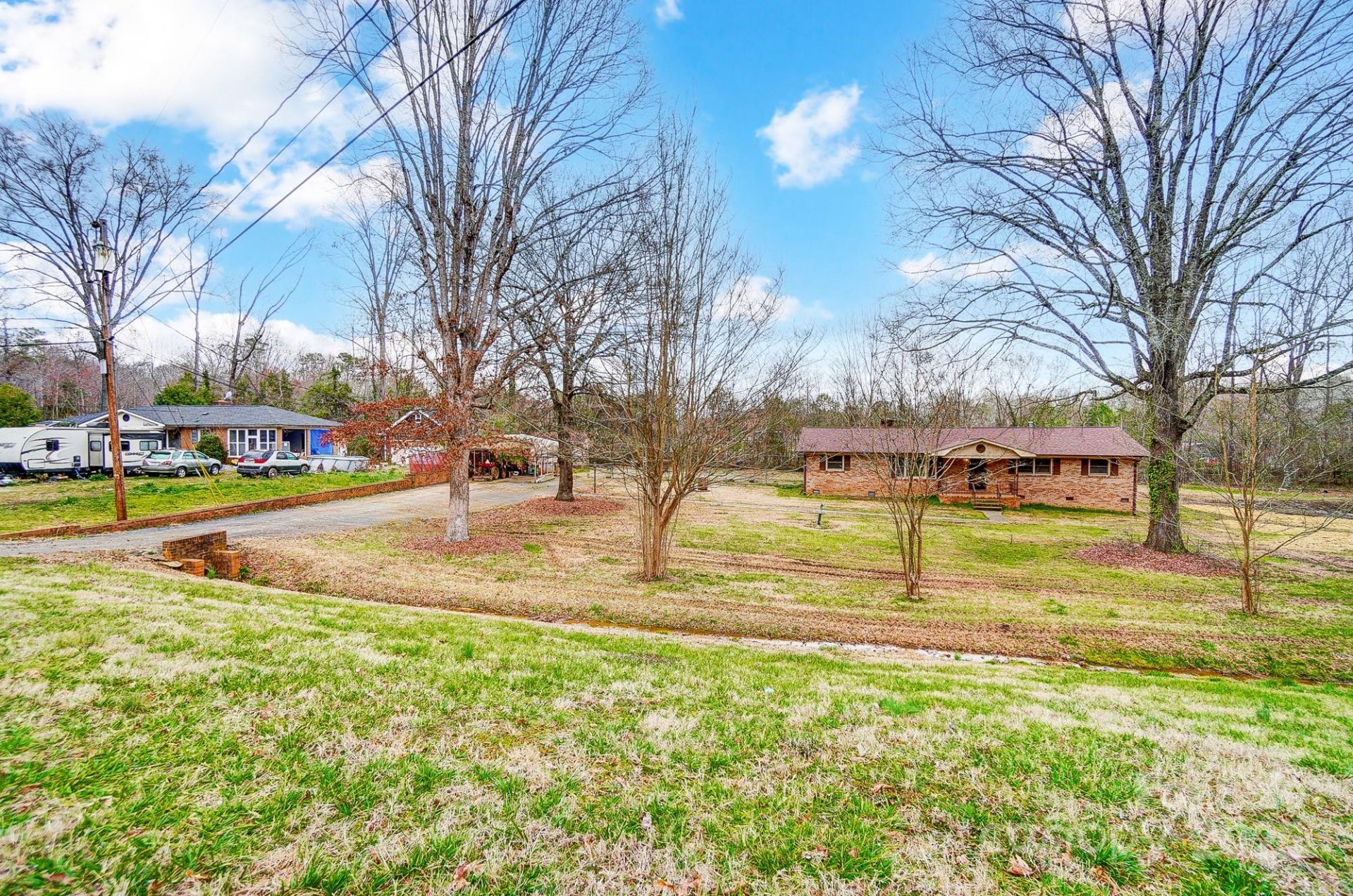 Property image 2 at 222 Weldon Circle, Mount Holly, NC 28120