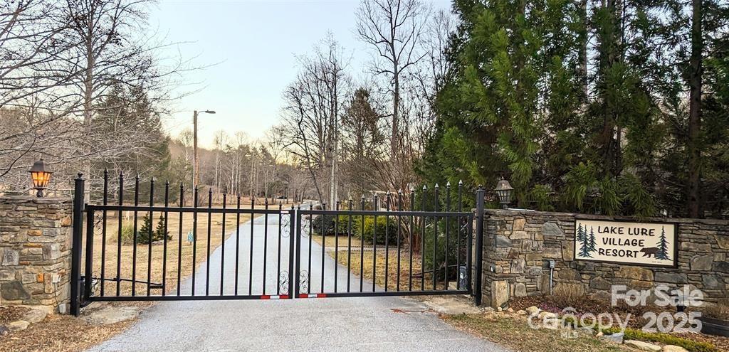Property image 3 at 108 W Wilderness Road, Lake Lure, NC 28746