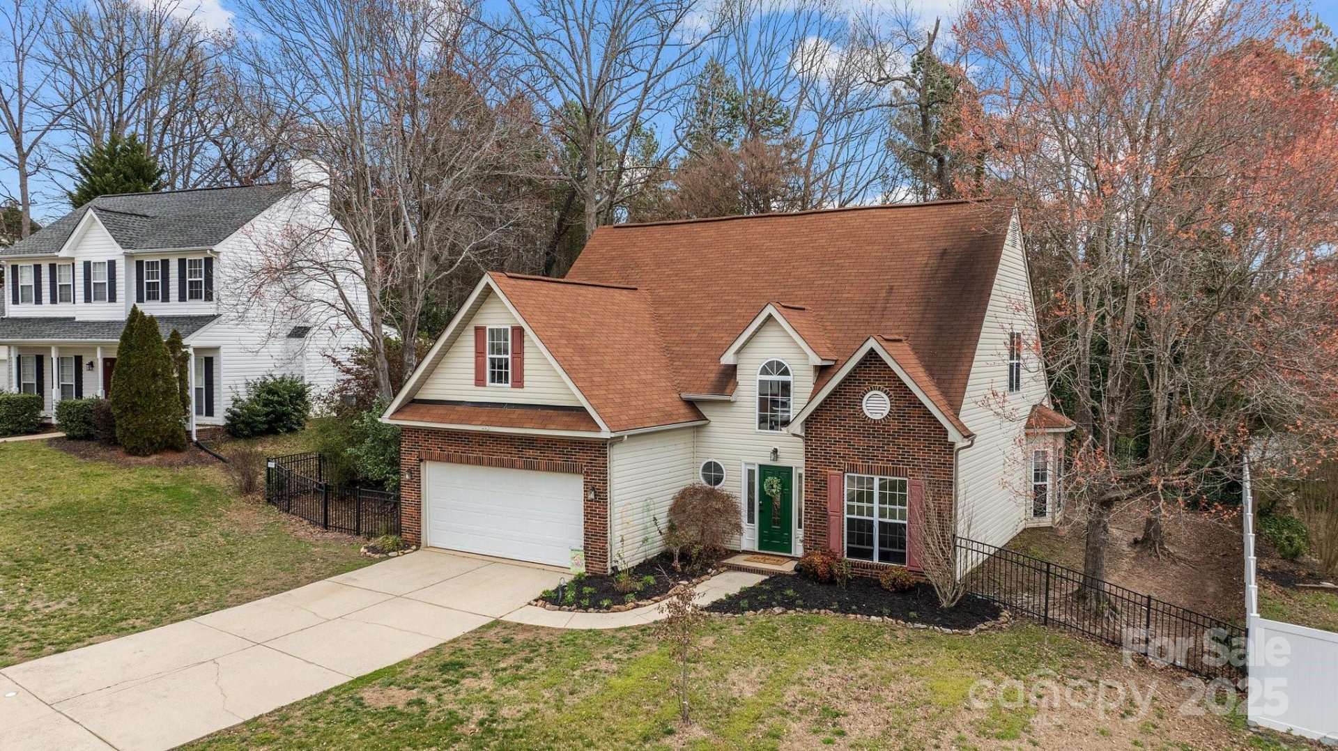 Property image 3 at 207 Pebble Creek Crossing, Fort Mill, SC 29715