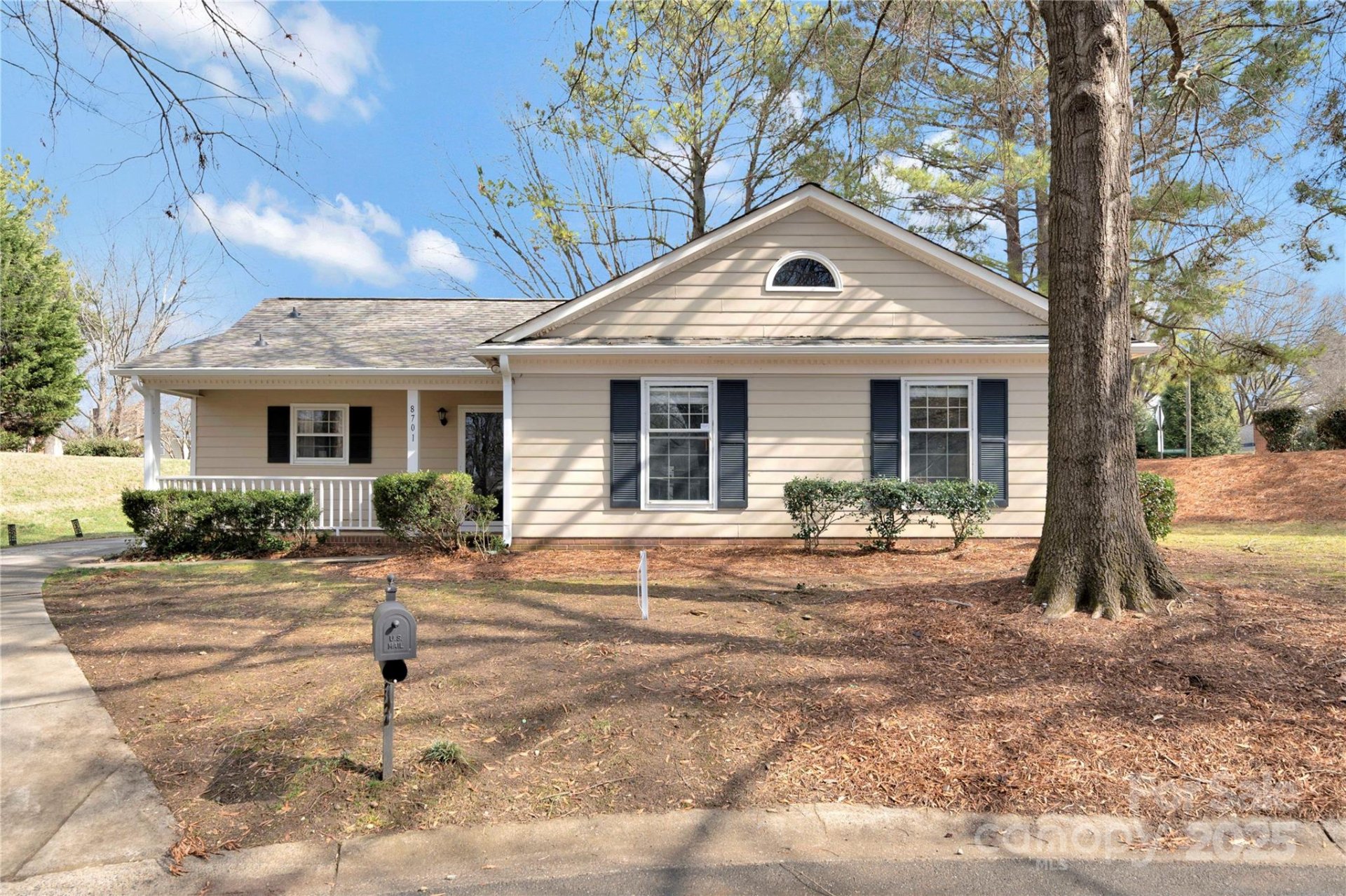 Property image 1 at 8701 Gainsford Court, Charlotte, NC 28210