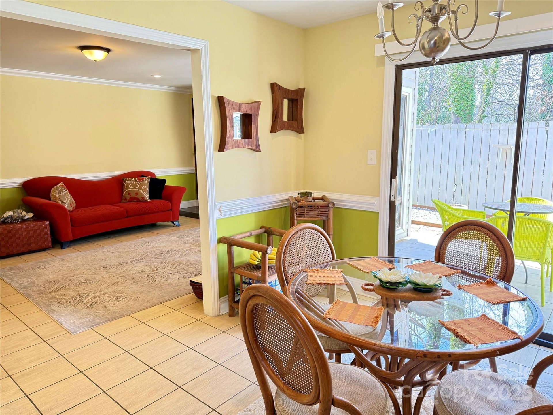 Property image 3 at 7812 Hummingbird Lane, Charlotte, NC 28212