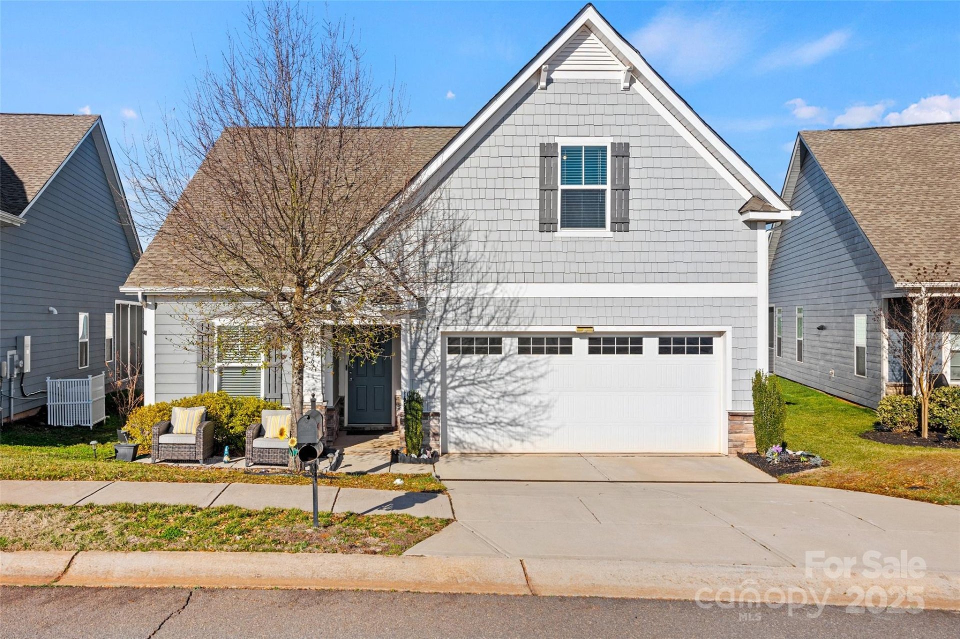 27467 Cinderella Circle