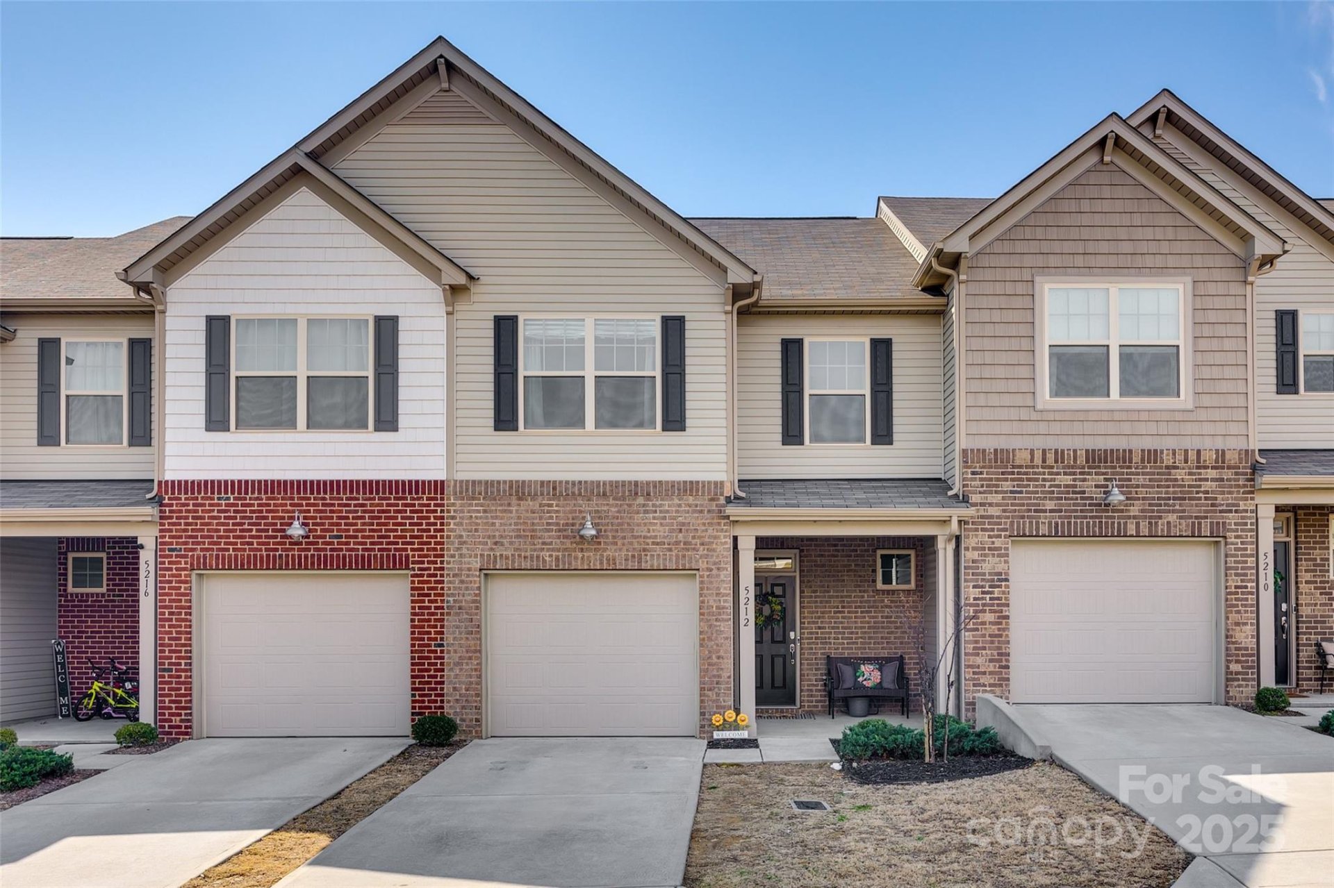 5212 Spanish Ivy Lane