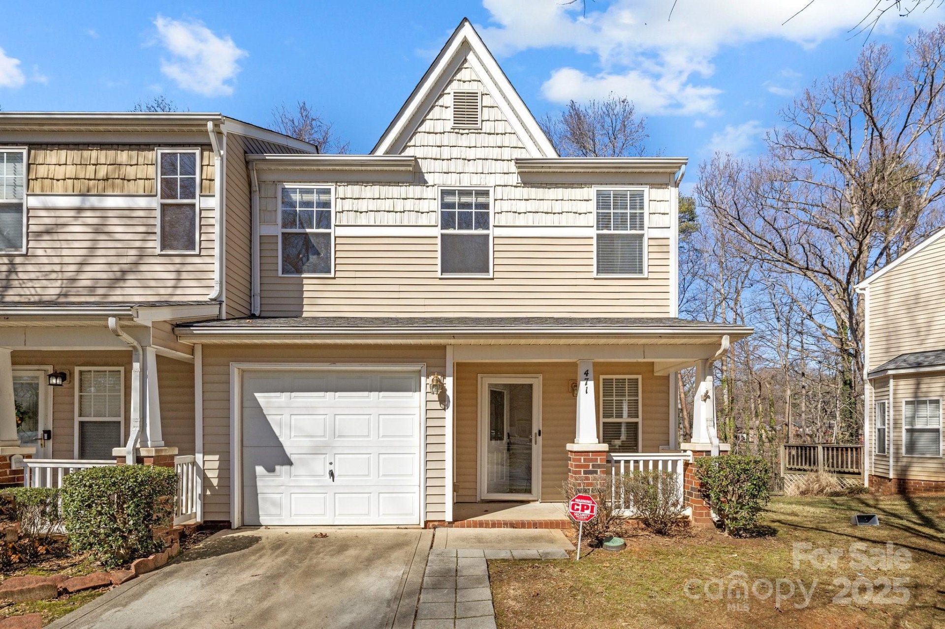 Stonebrook, Charlotte Community