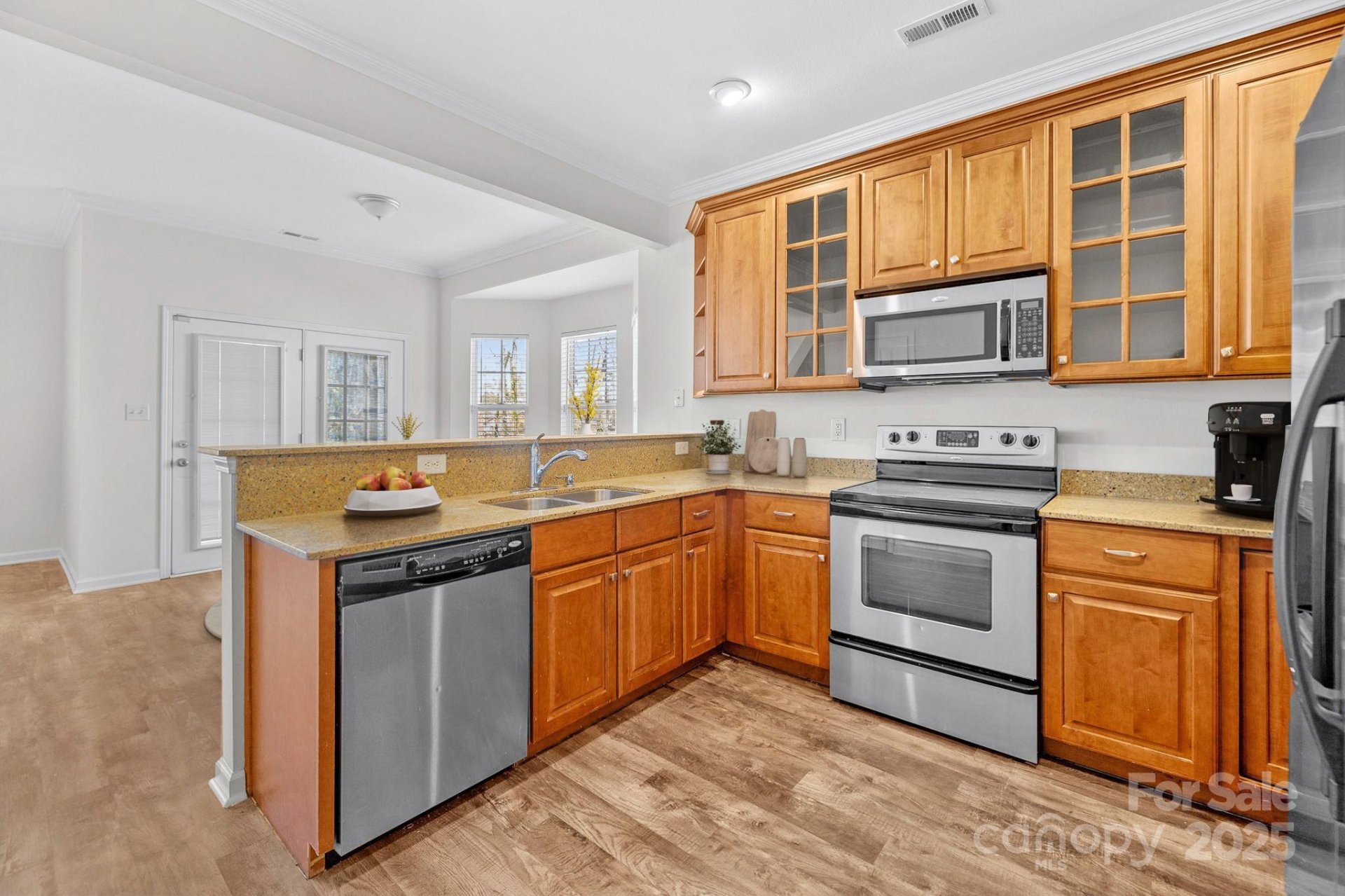 Property image 4 at 471 Doughton Lane, Charlotte, NC 28217