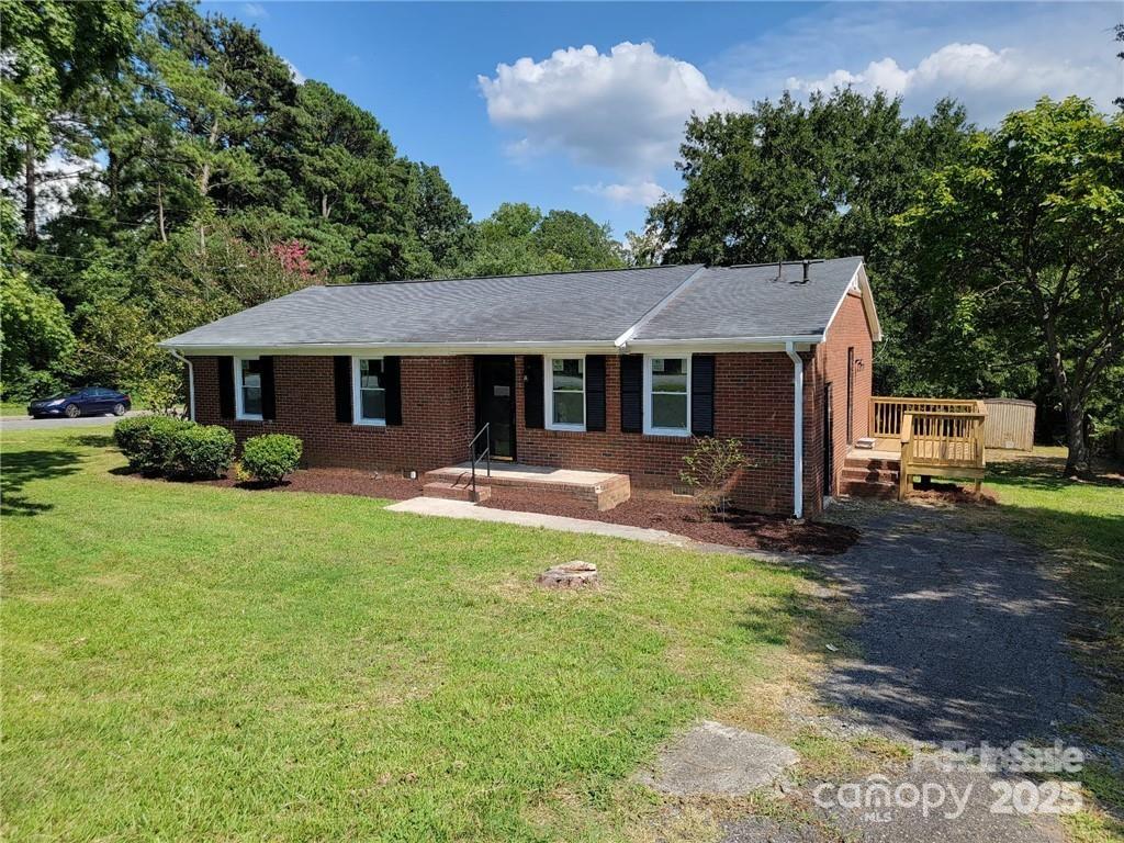 2503 Linwood Road