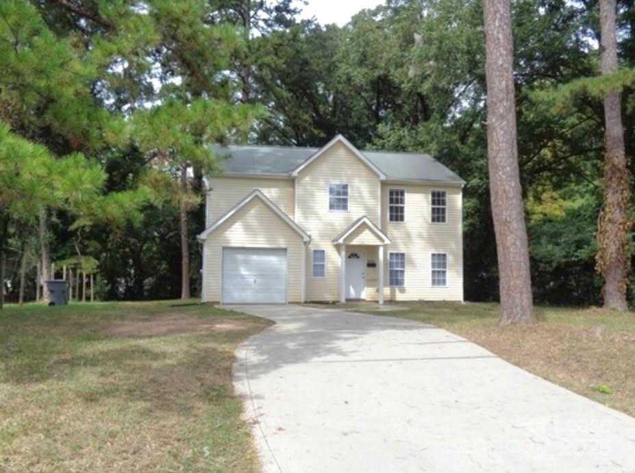 Property image 1 at 4539 Springview Road, Charlotte, NC 28213