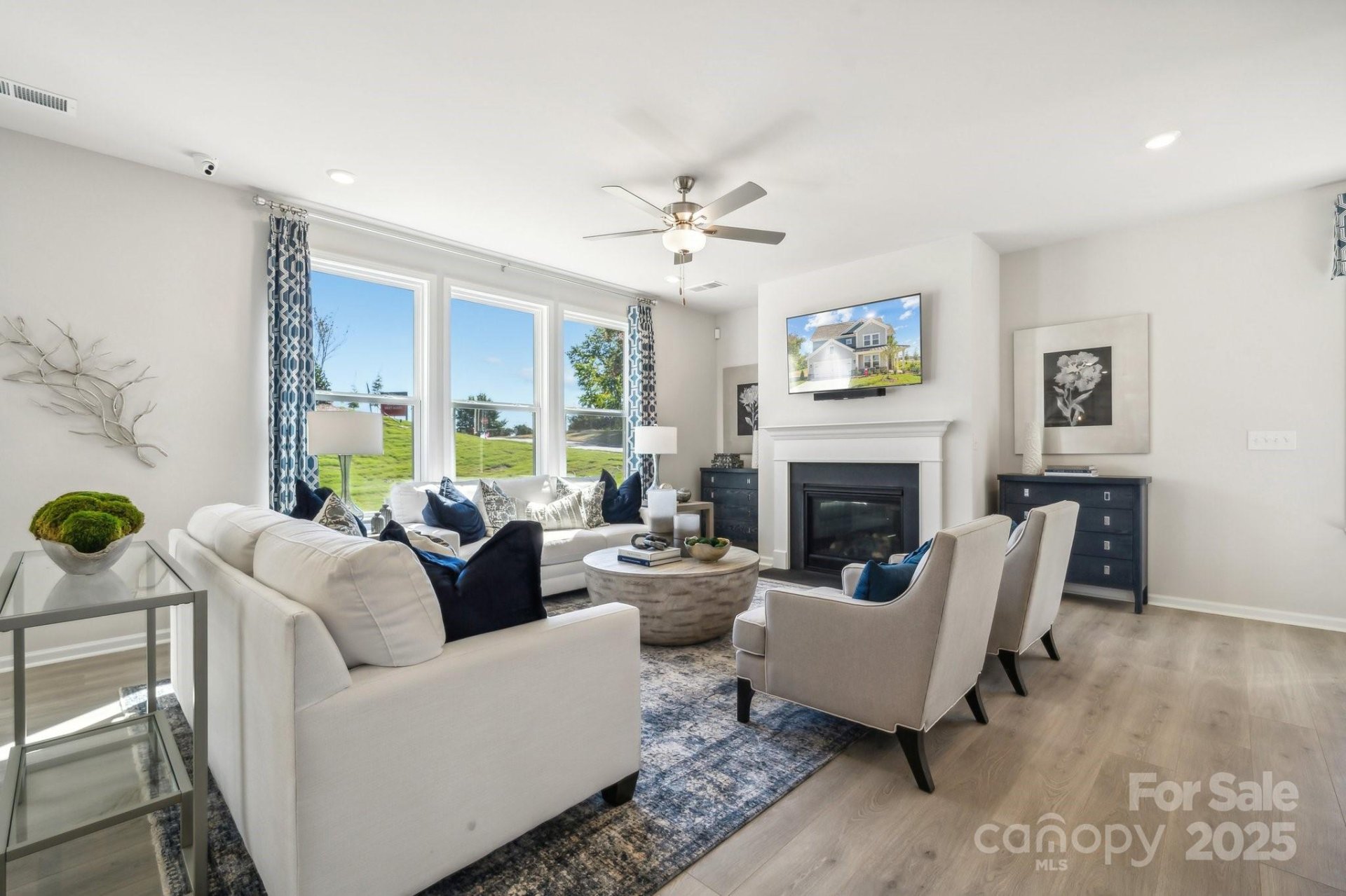 Property image 3 at 4004 Caymen Bay Court, Tega Cay, SC 29708