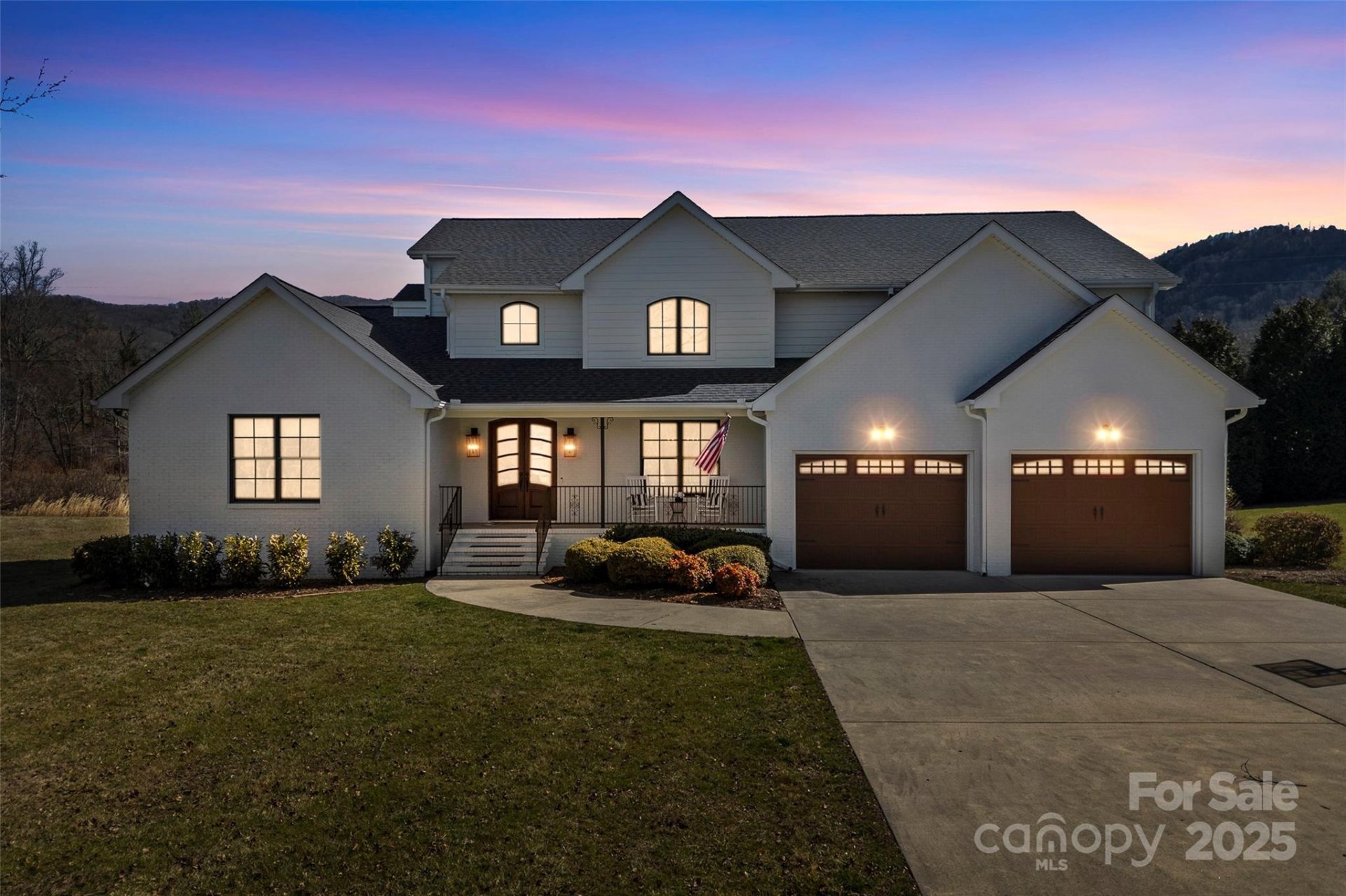 Monarch Estates, Fairview Community