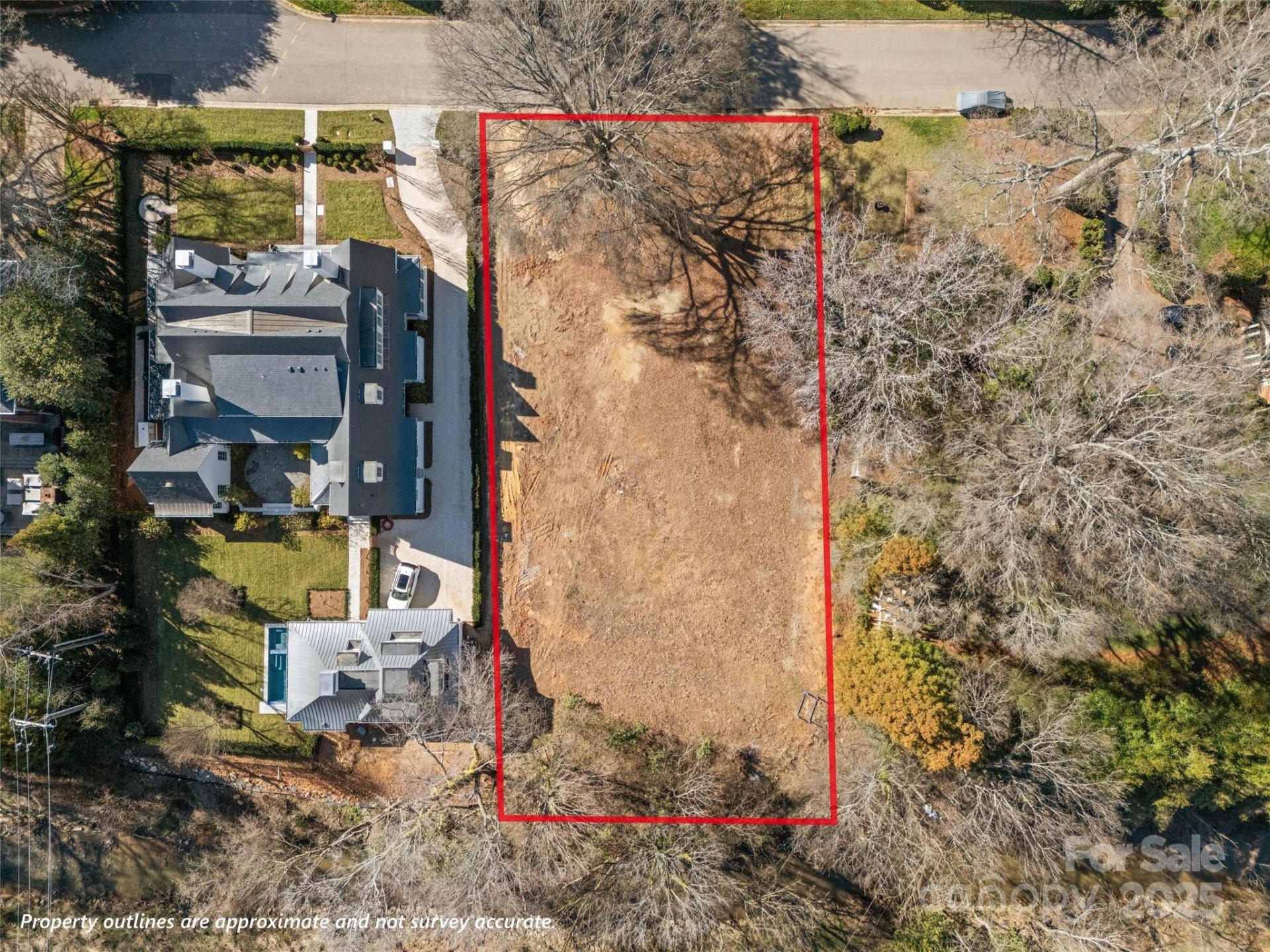 Property image 1 at 653 Hungerford Place, Charlotte, NC 28207