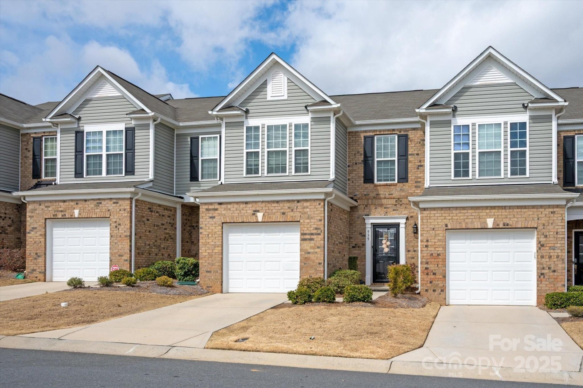 Property image 1 at 939 Wicawa Road, Fort Mill, SC 29708