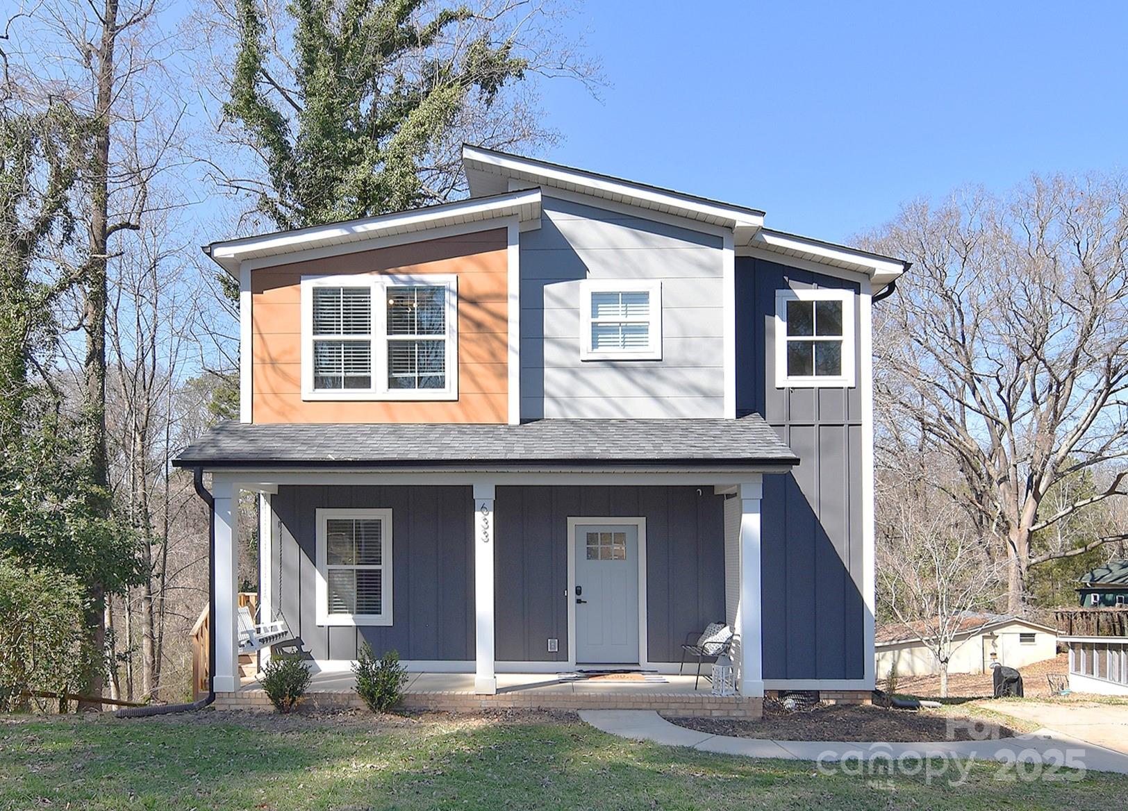 633 Hyde Park Drive