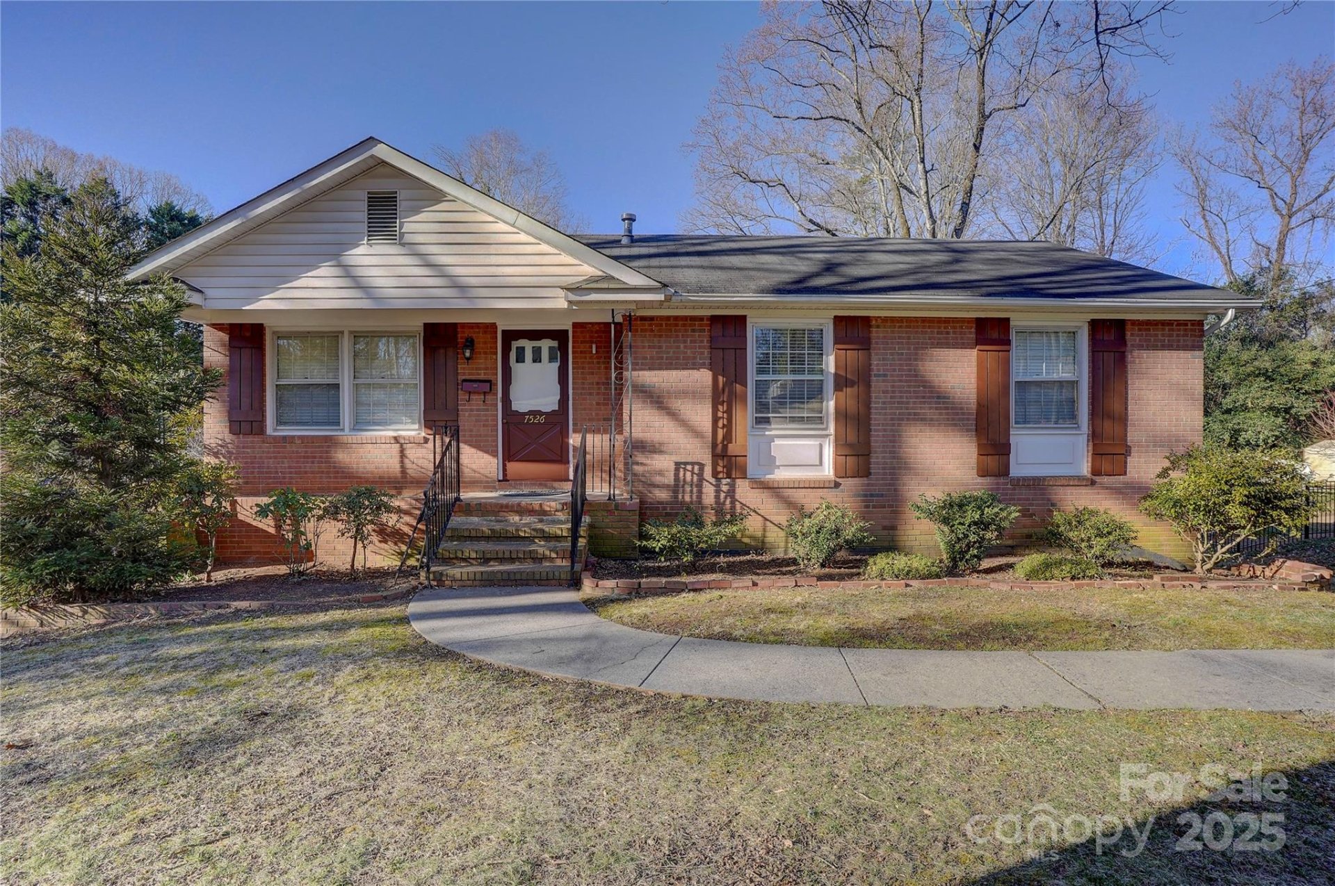 Property image 1 at 7526 Dorn Circle, Charlotte, NC 28212