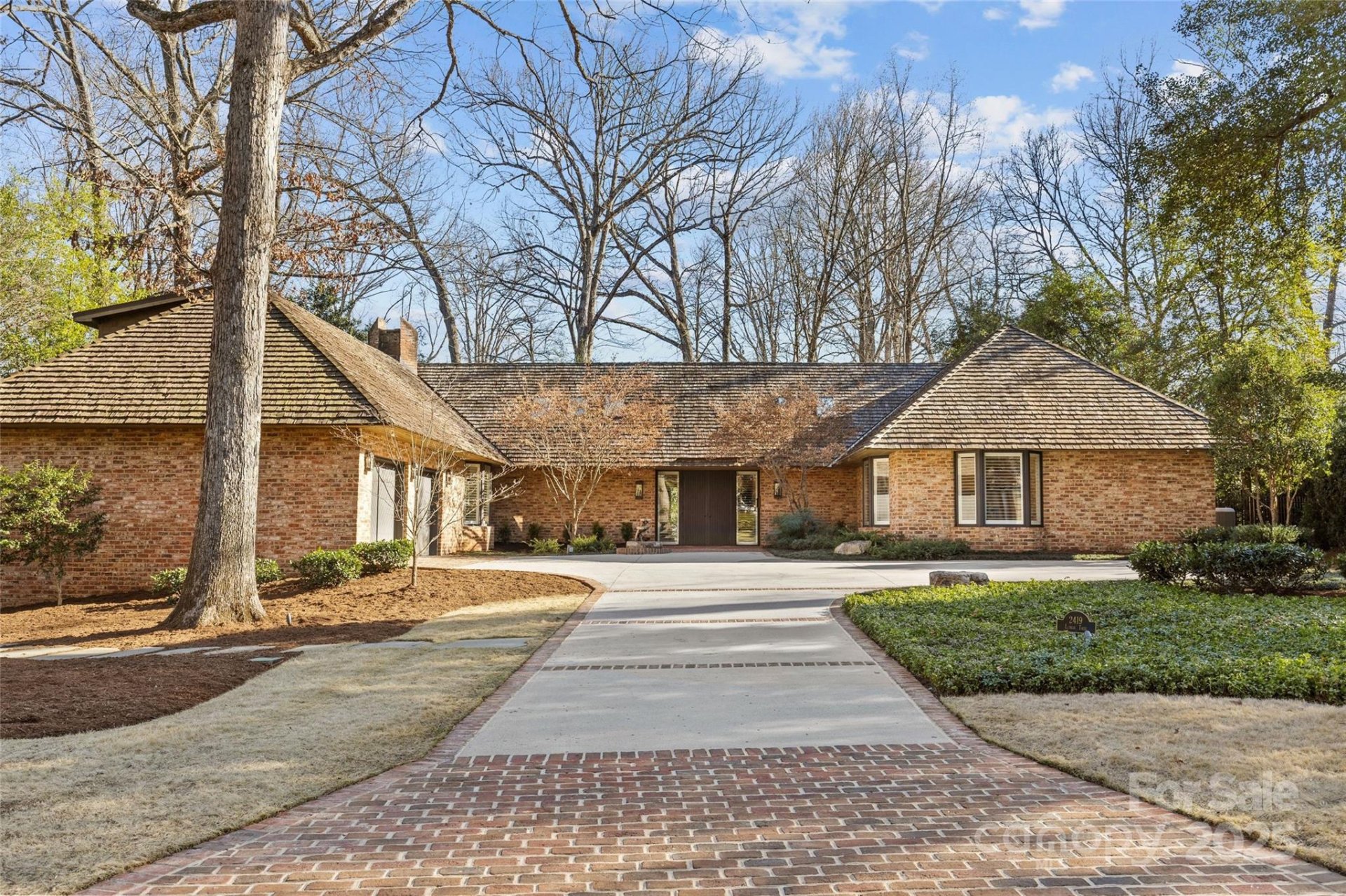 Property image 1 at 2419 Lemon Tree Lane, Charlotte, NC 28211