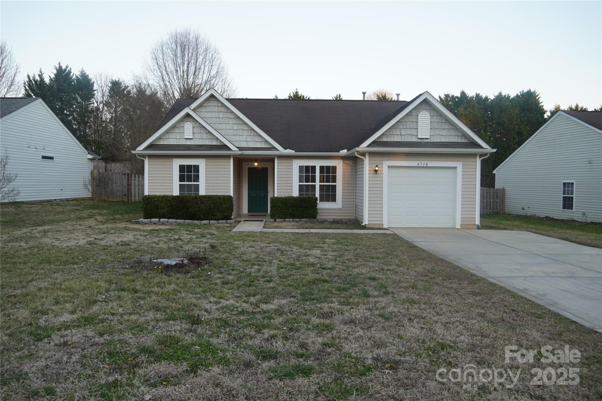 Property image 1 at 4718 Sahalee Lane, Charlotte, NC 28216