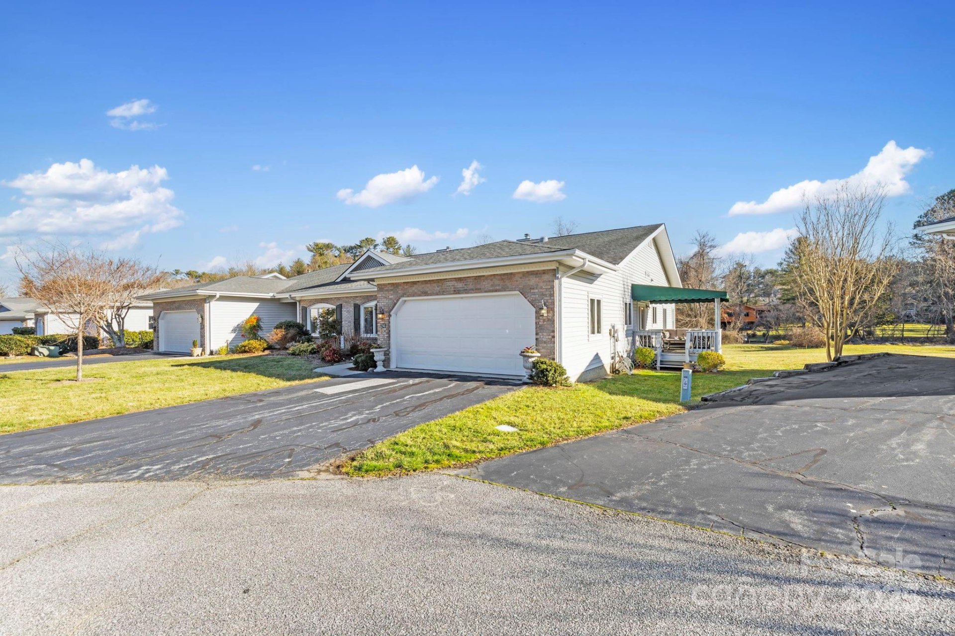 Property image 2 at 24 Country Meadows Lane, Hendersonville, NC 28792