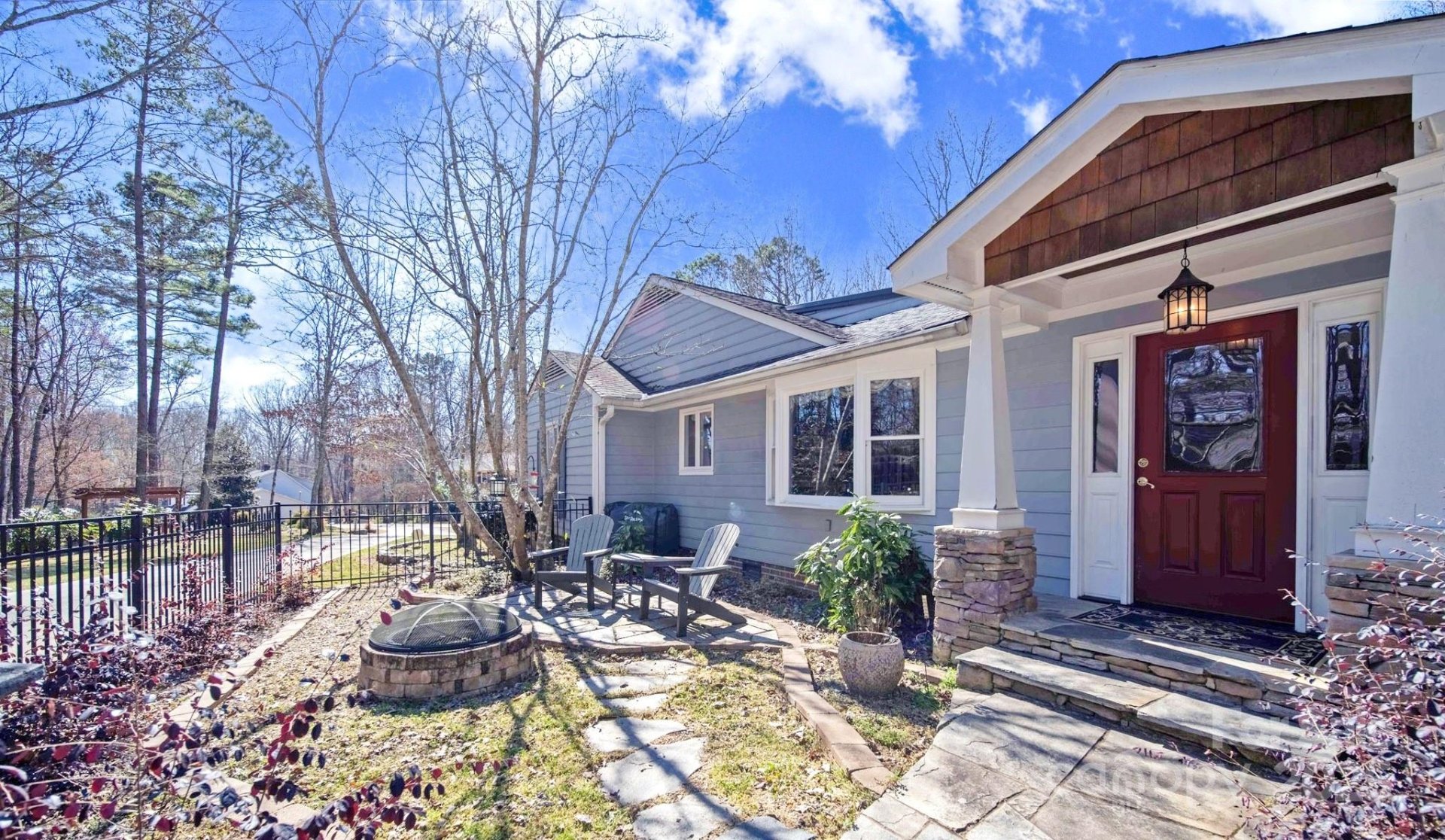 549 Briarwood Lane