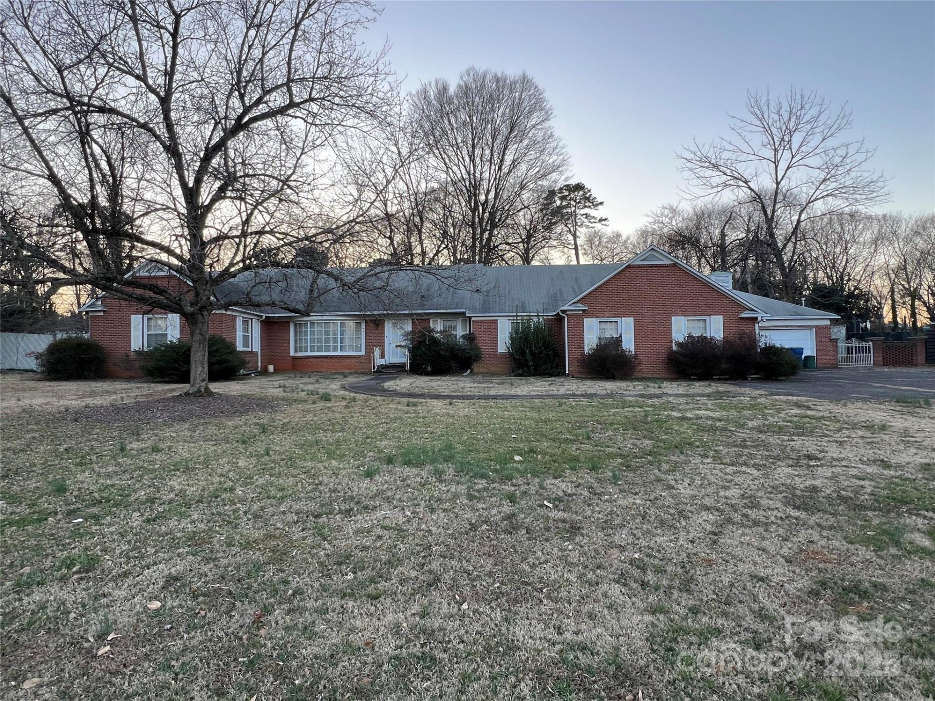 Property image 1 at 103 N Hawthorne Street, Mount Holly, NC 28120