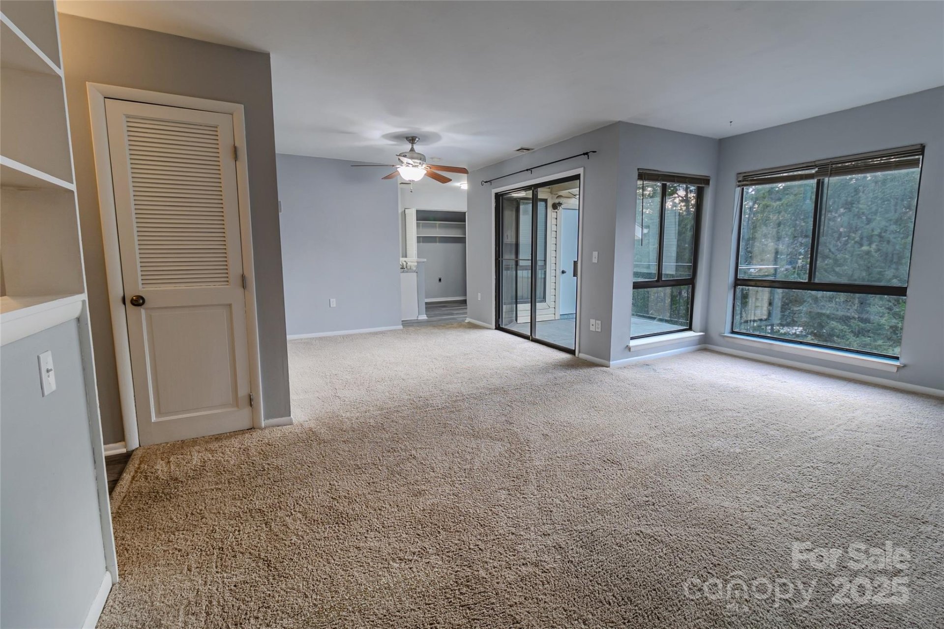 Property image 5 at 4814 Spring Lake Drive, Charlotte, NC 28212