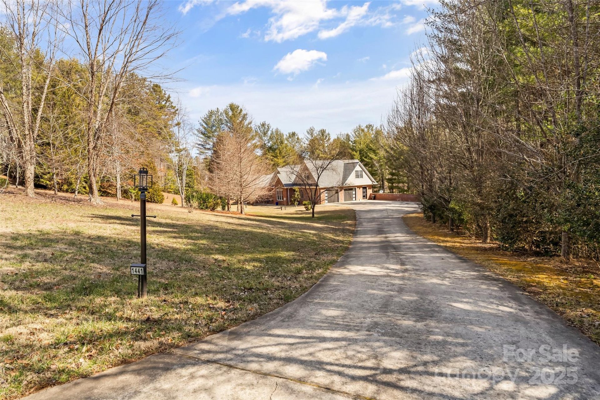Property image 3 at 1441 Southpointe Drive, Morganton, NC 28655