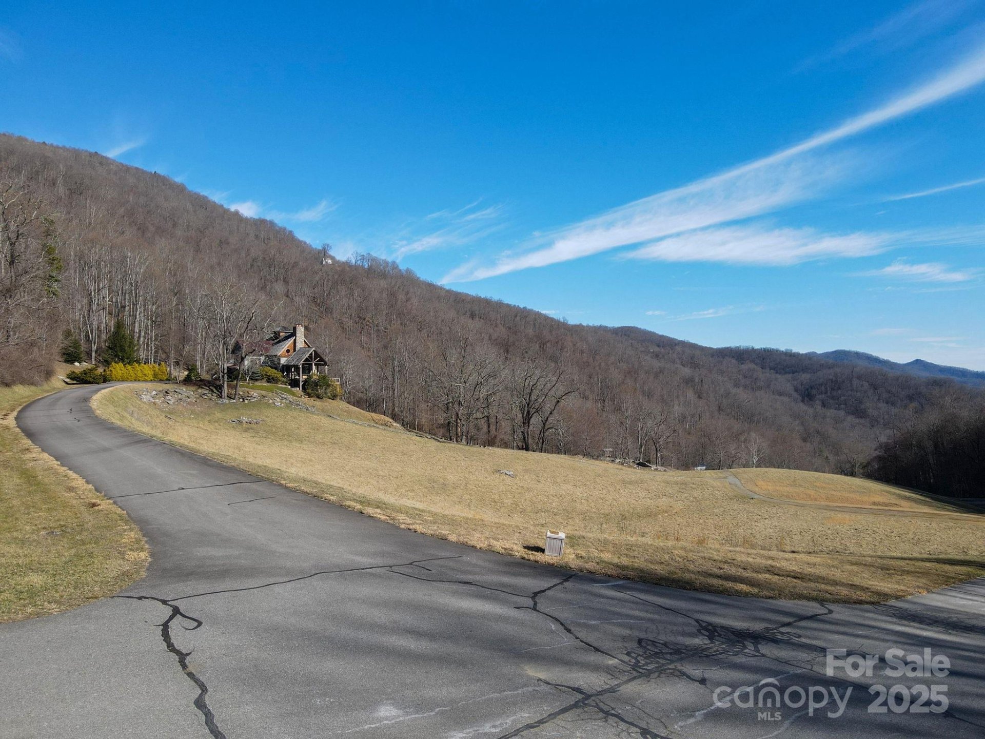 Property image 5 at 735 Whisper Mountain Drive, Leicester, NC 28748